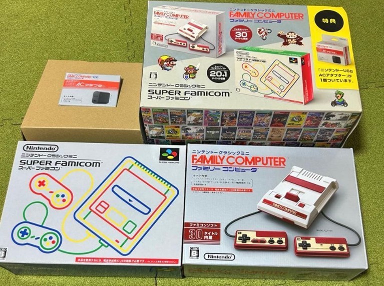 Nintendo Famicom and Super Famicom Classic Mini Double Pack mint from Japan