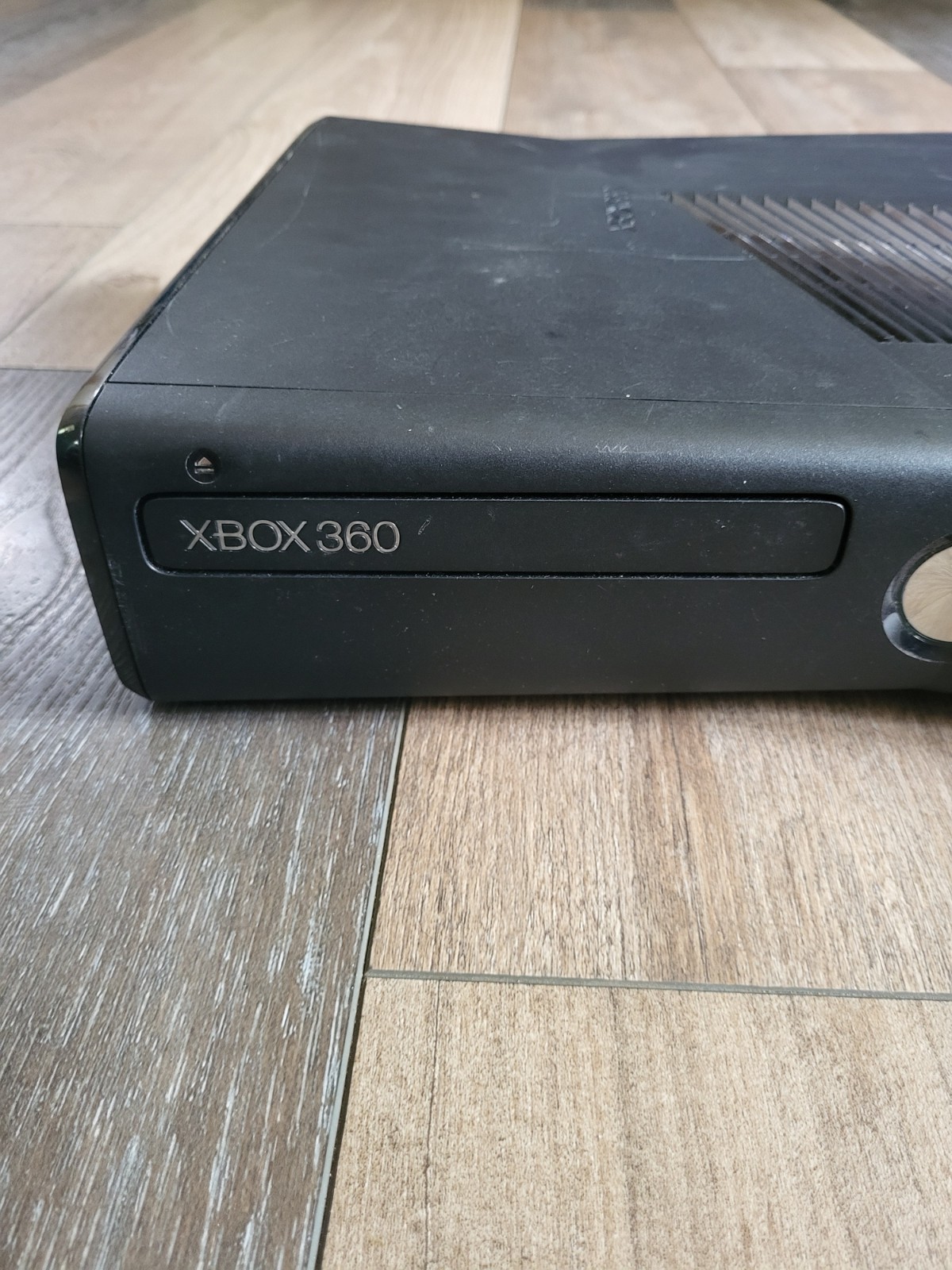 Microsoft Xbox 360 S Console And Games No Hard Drive Or Cords – Tested & Works