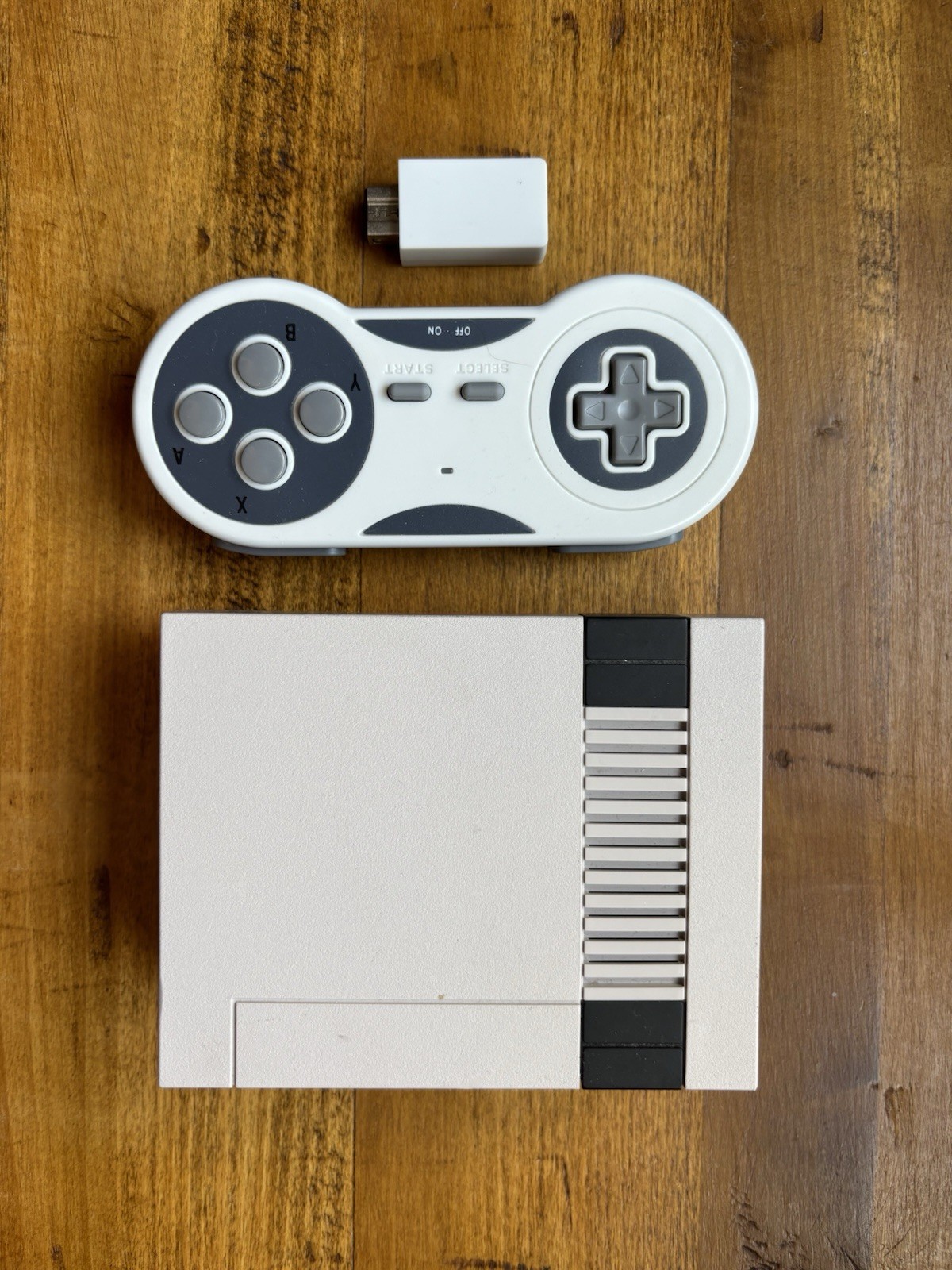 Mini Nintendo NES With Wireless Remote And Cords