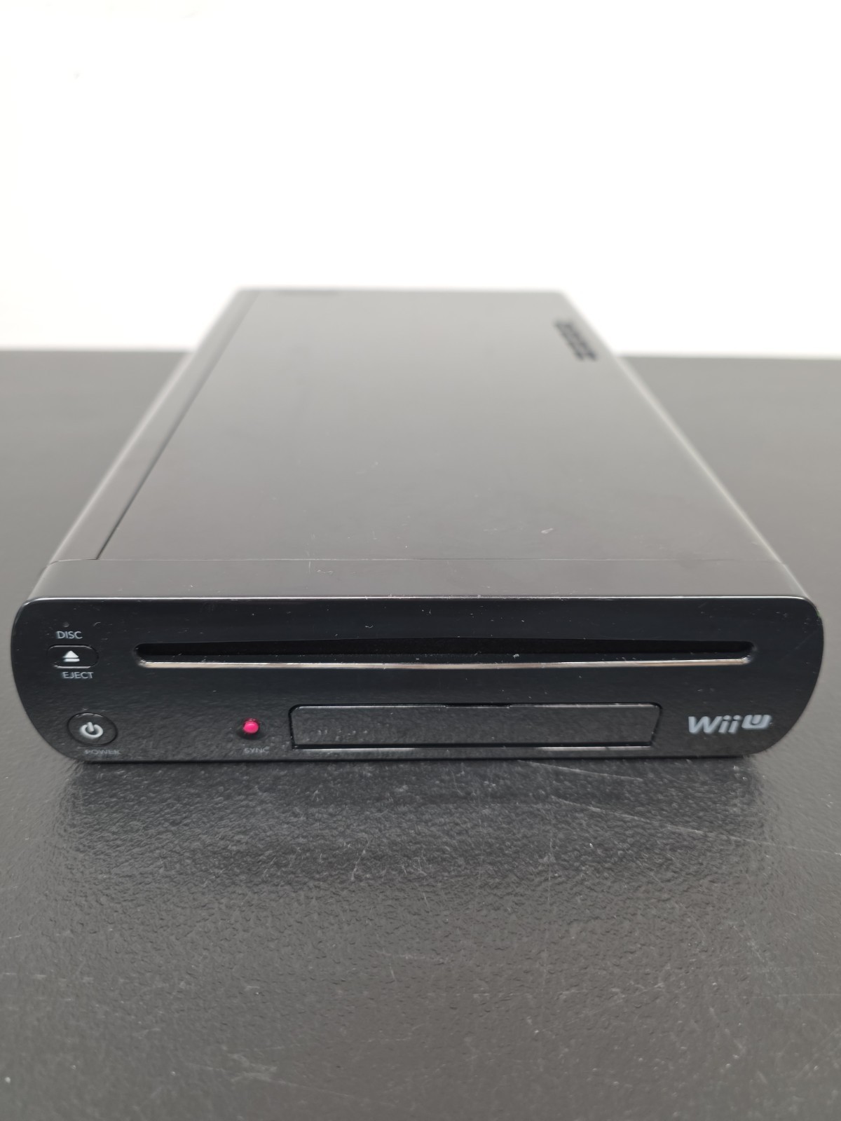 Nintendo Wii U Deluxe 32GB System – Black (WUP-101(02)). System ONLY. BN19