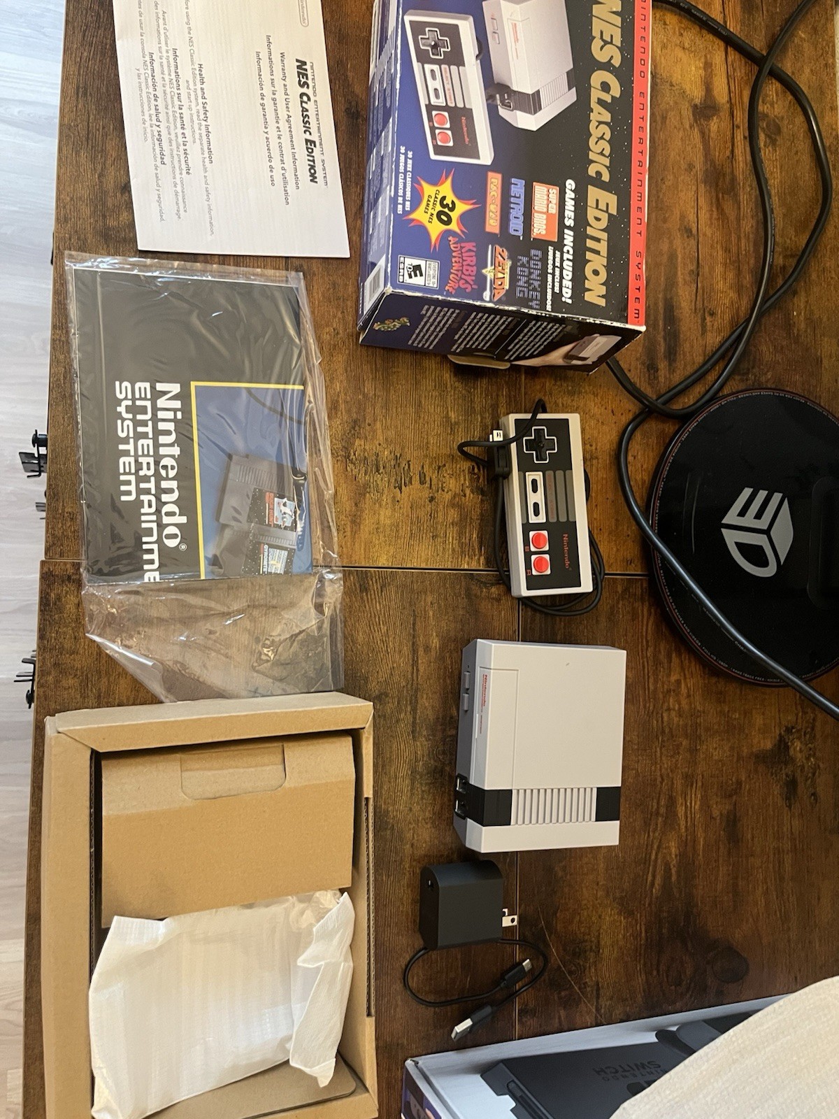 Nintendo NES Classic Edition Mini Console w/ Controller, Cables, Box HDMI 720p
