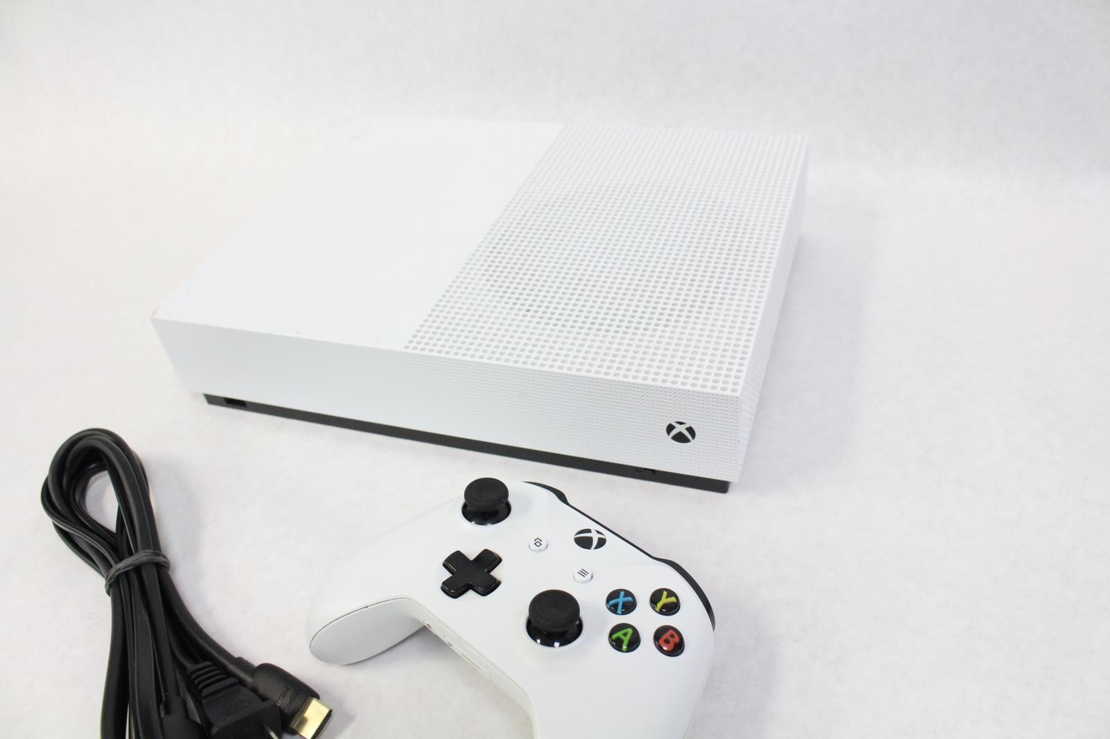 Microsoft Xbox One S All-Digital Edition 1TB Video Game Console – White 1681