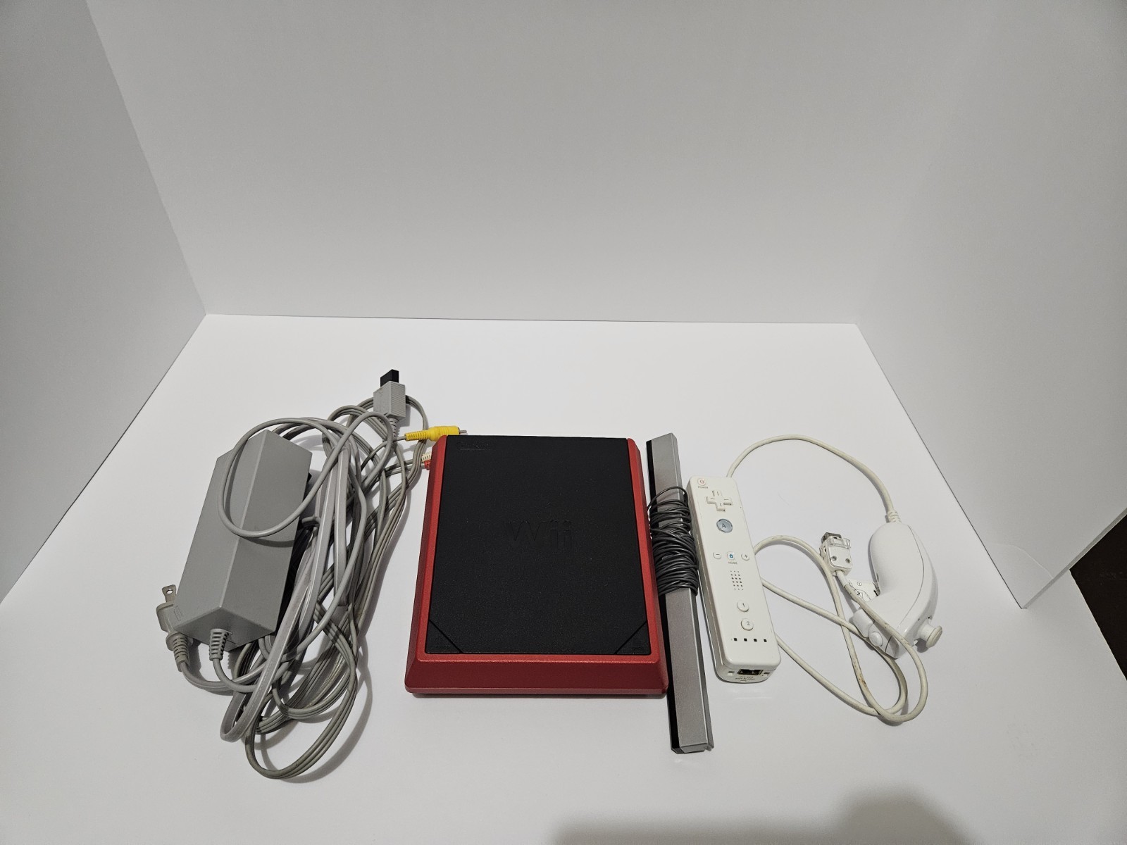 Nintendo Wii Mini 8GB Black/Red Video Game Console Cable