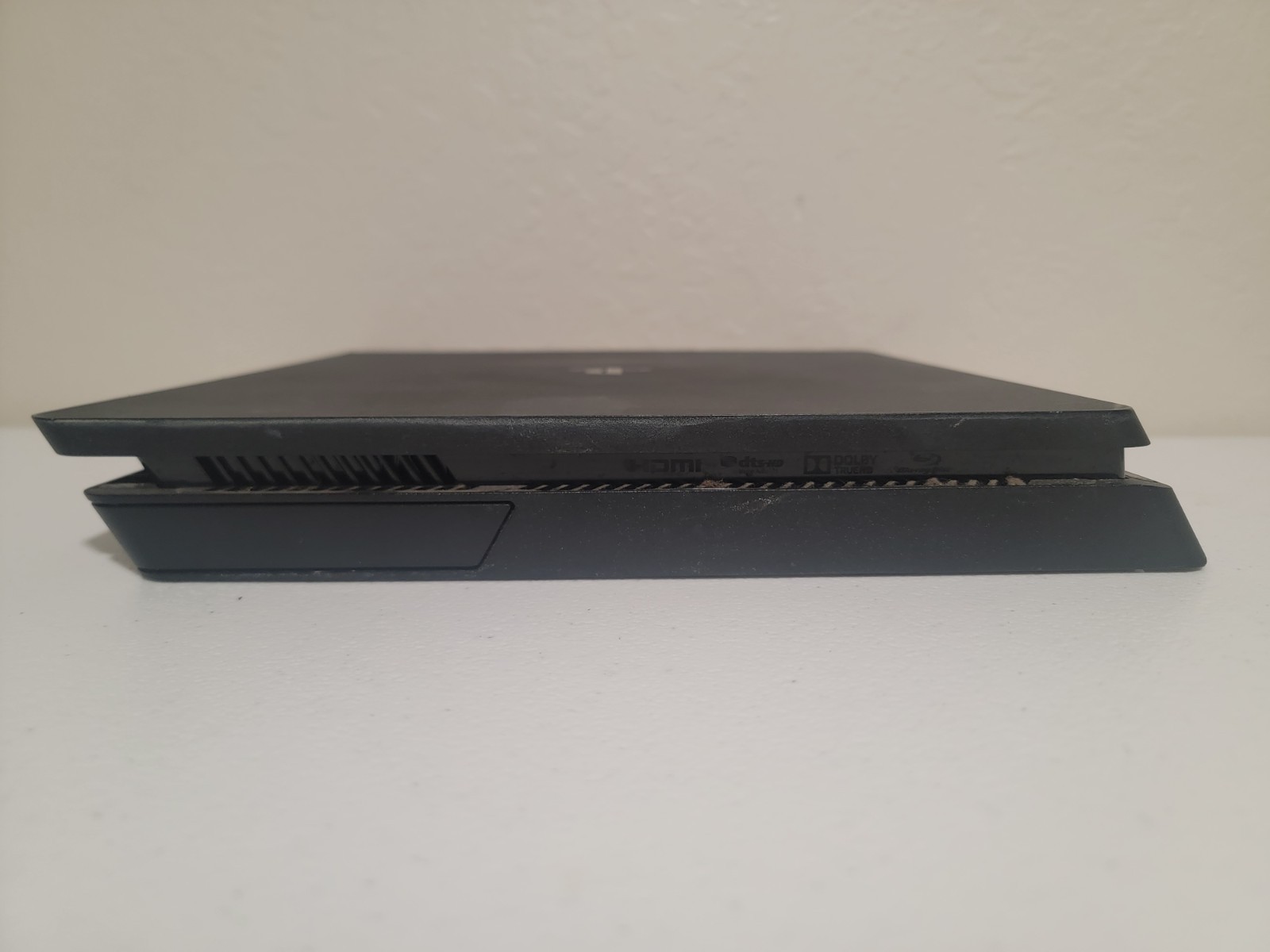 Sony PlayStation 4 PS4 Slim 1TB Console CUH-2115B w/ Controllers & Cables Tested