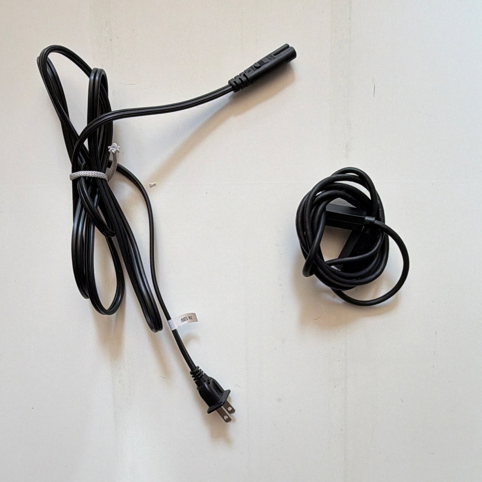 Sony PlayStation 3 Slim Console Black w Power Cord, Controller