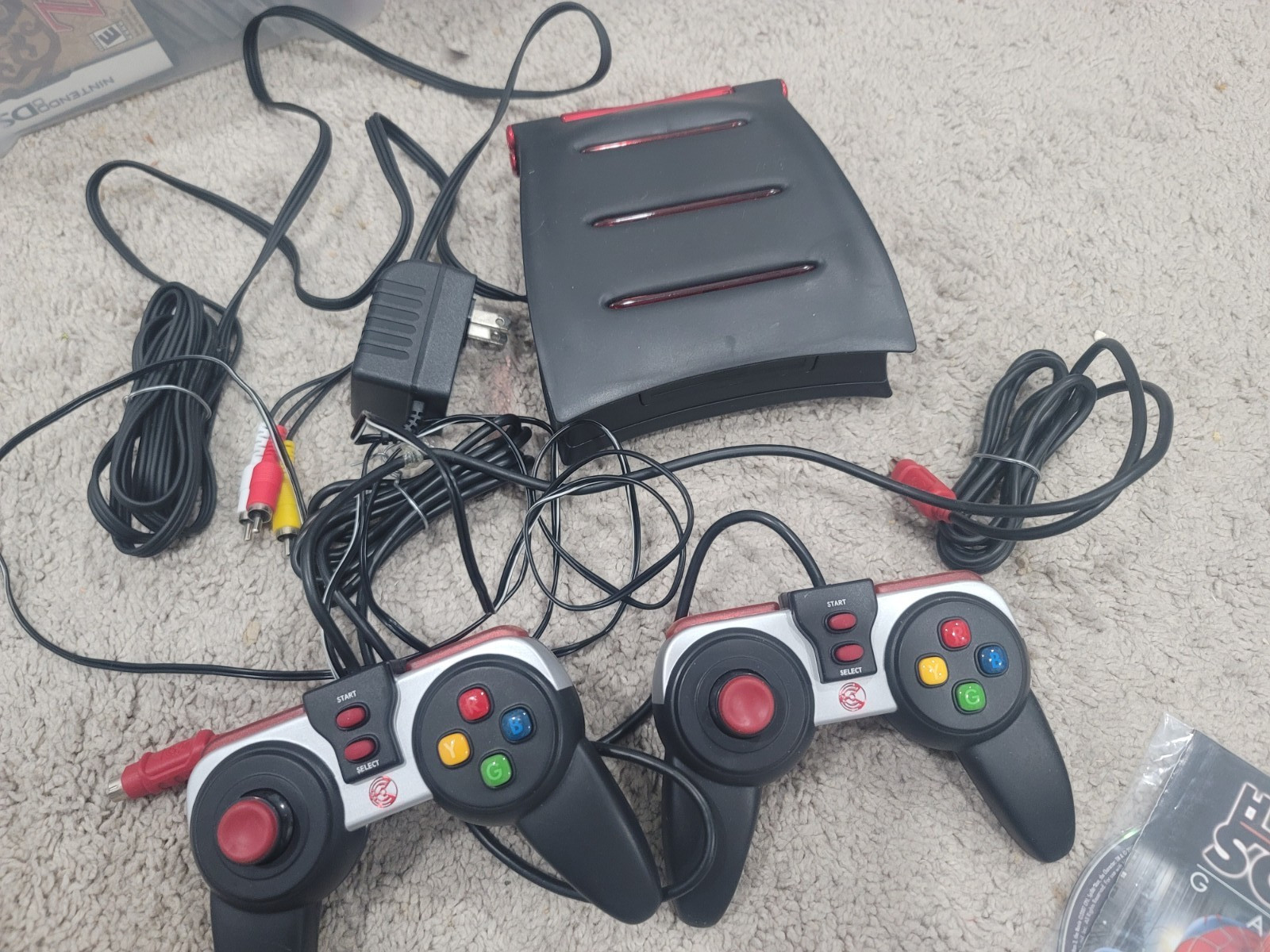 Mattel Hyperscan Black Console w/ 2 controllers 4 games and 31 game cards!