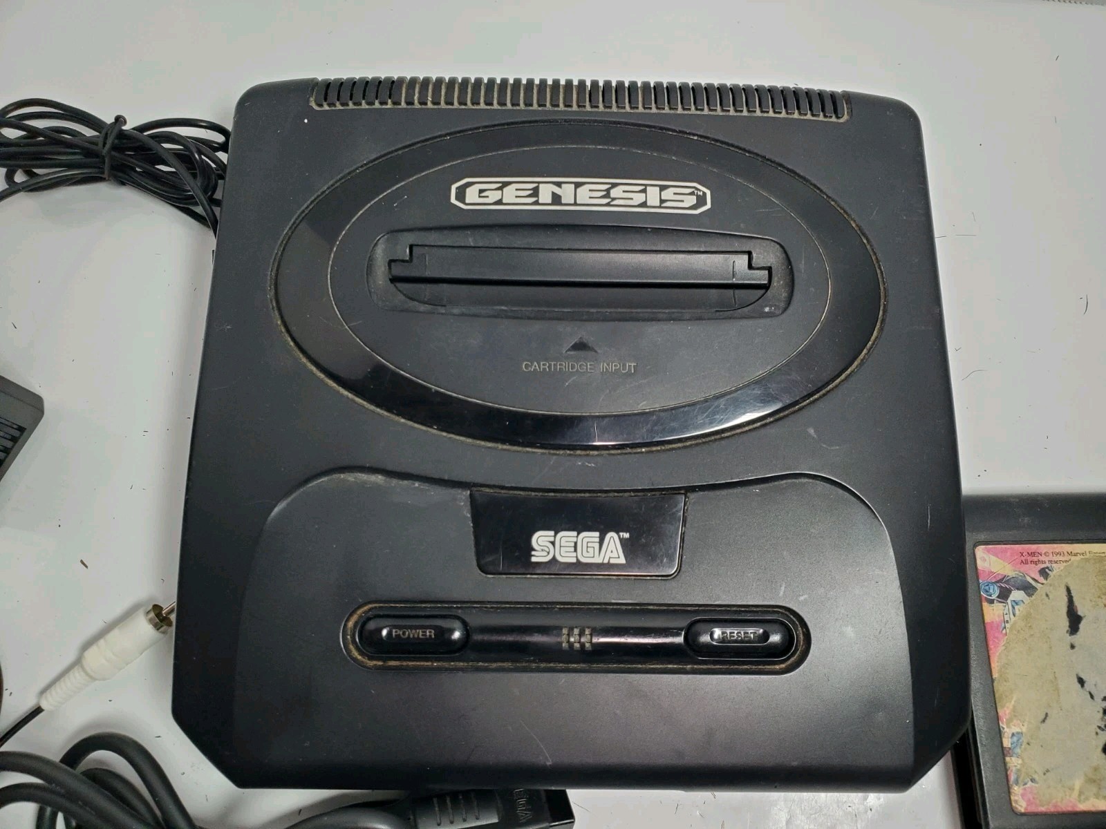SEGA Genesis Model 2 MK-1631 Console Bundle – Reset Button Doesn’t Work – READ