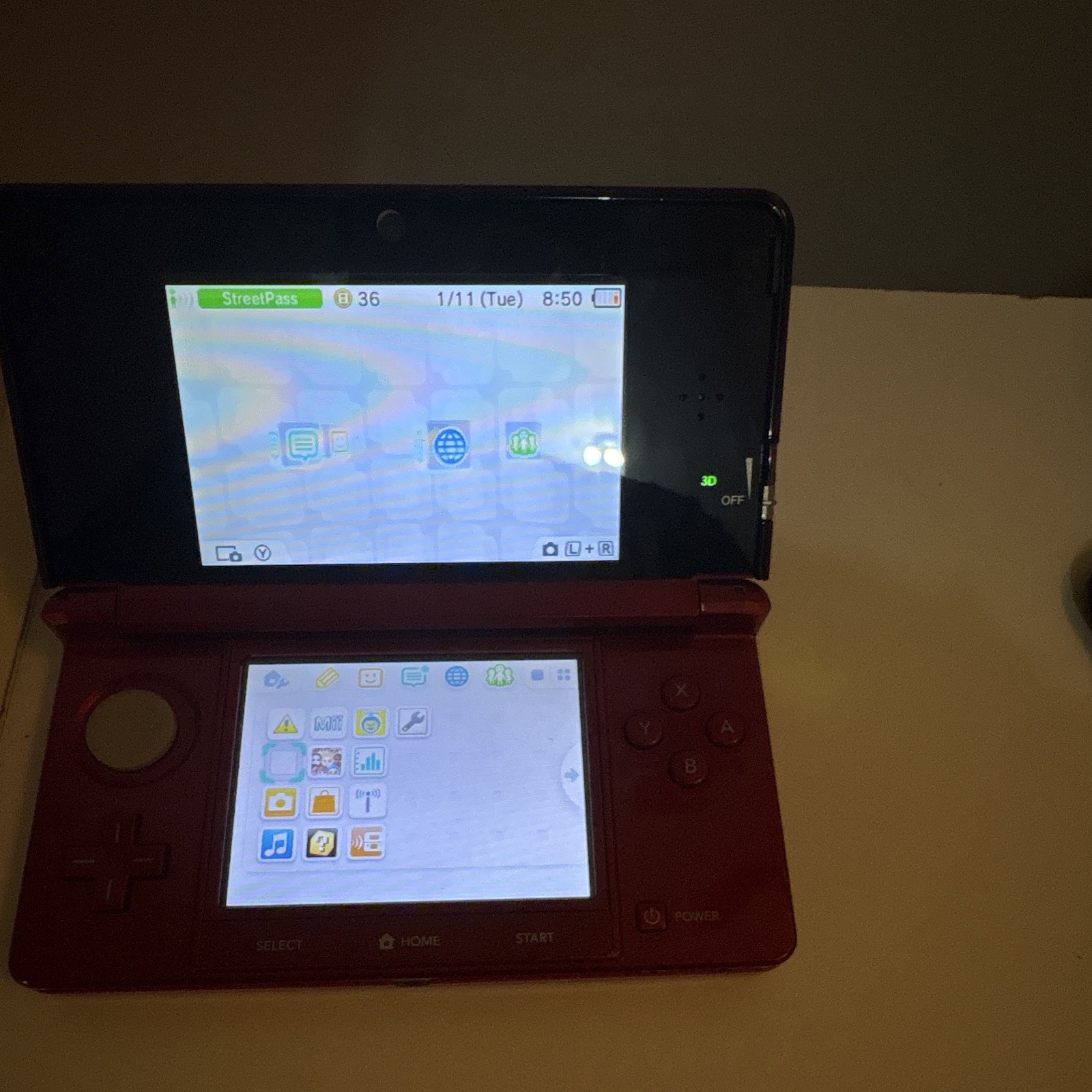 Nintendo 3DS Flame Red Handheld System CTR-001(USA) 3D NTSC-U/C (US/CA)