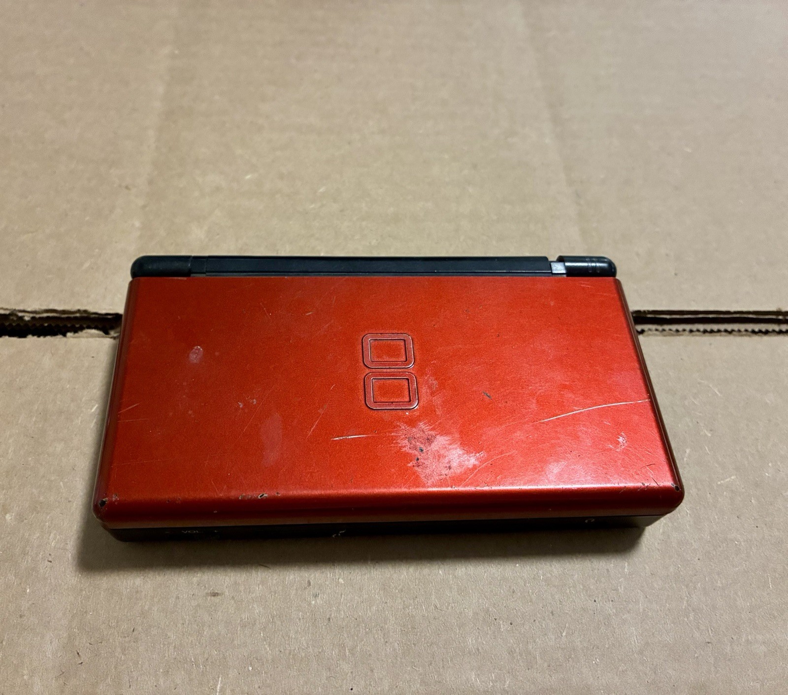 Nintendo DS Lite Video Game Console Red USG- USA 1 UNTESTED