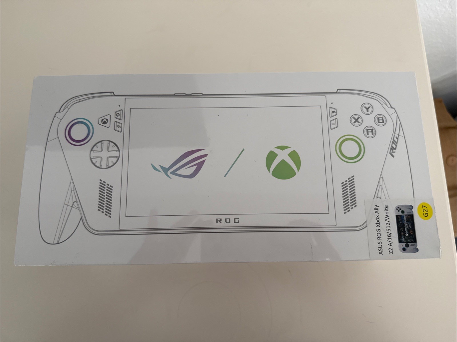 ASUS ROG Xbox Ally 512GB Handheld Gaming PC In White- New And Sealed