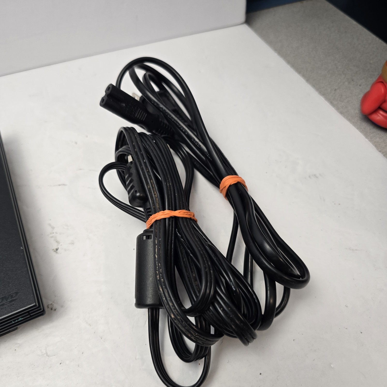 Sony PlayStation 2 PS2 Slim Console (SCPH-77001) w/ Cords Controller Tested