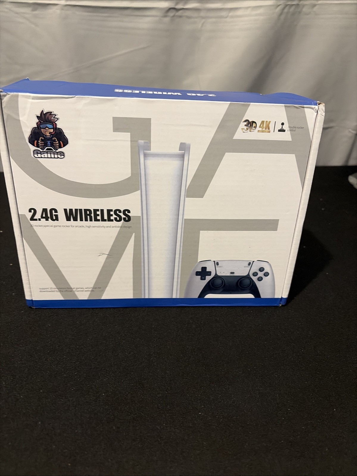 Game 2.4G Wireless Home Console White 4K Resolution Dual Players 3D Audio