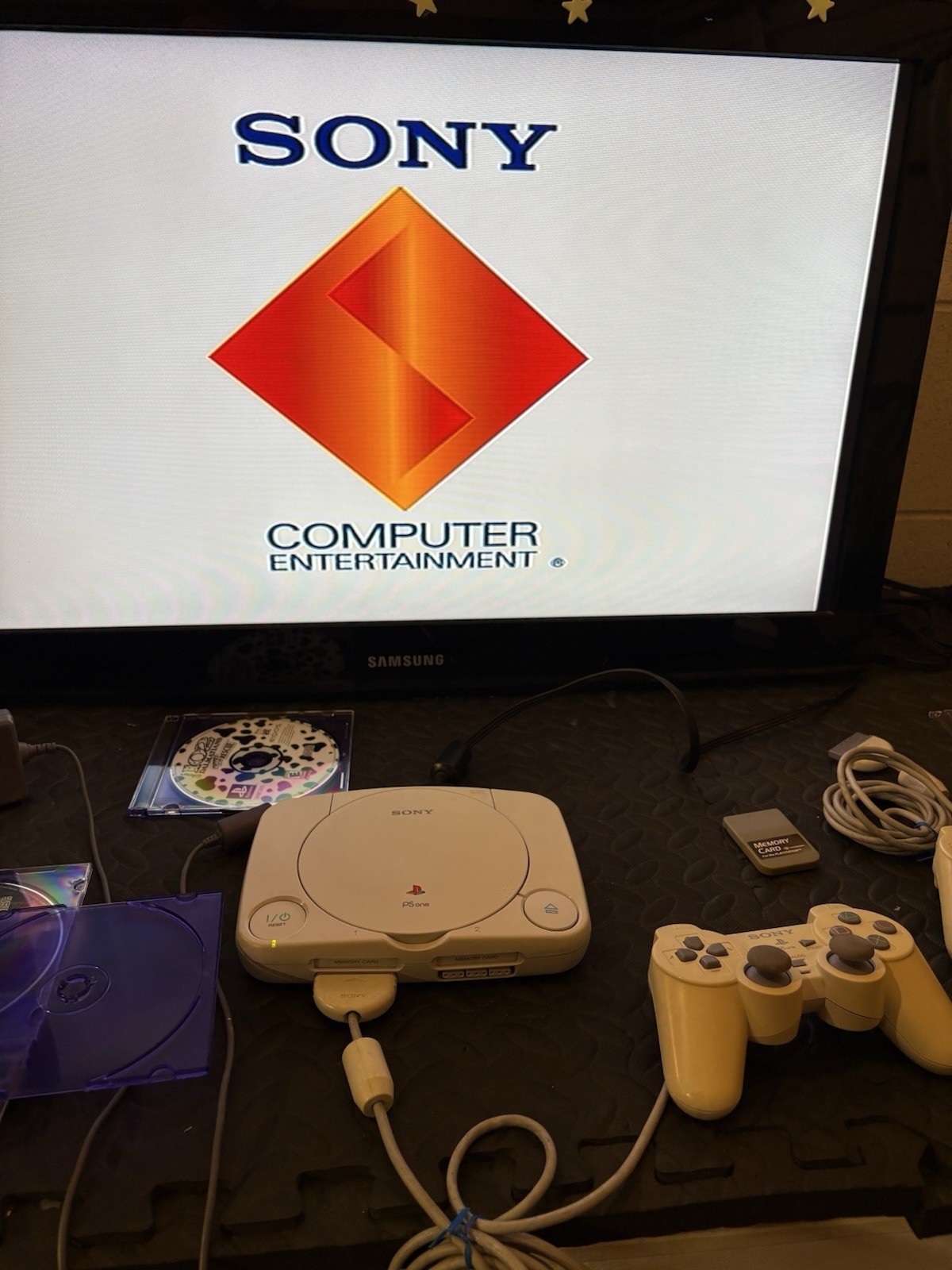 Sony PSOne Slim White Console SCPH-100) Controllers Cords Games- Bundle Tested