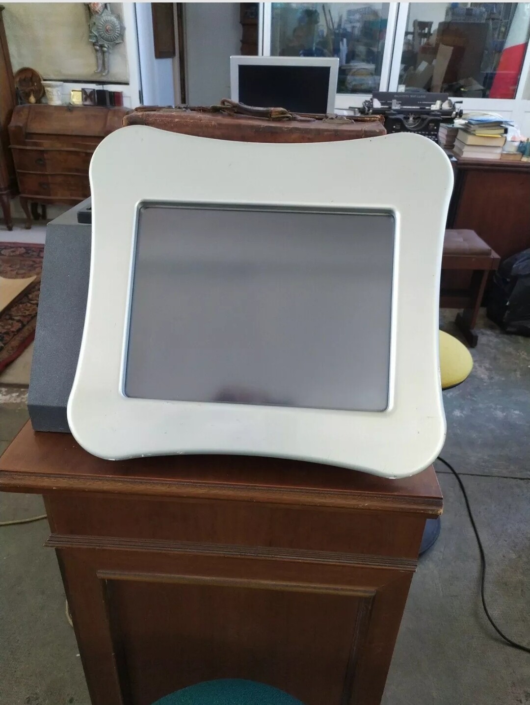 MULTIGAME (MAME)ex Internet Point Reprogrammed with 15″-Portable TFT Screen