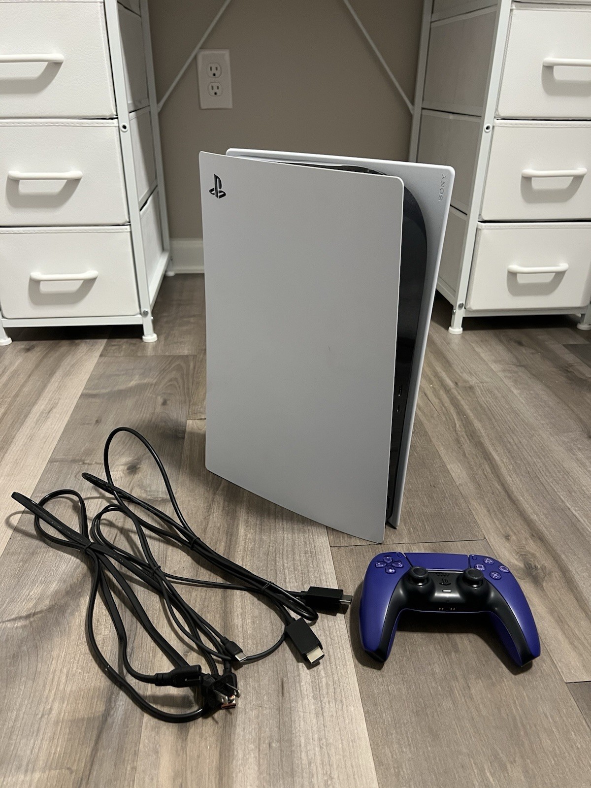 Sony PS5 Digital Edition Console – White PlayStation