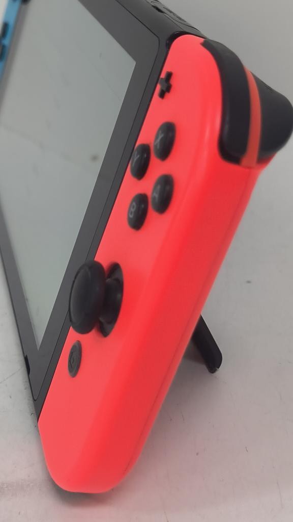 NINTENDO SWITCH HANDHELD – HAC-001-GREAT CONDITION! (P14027392)