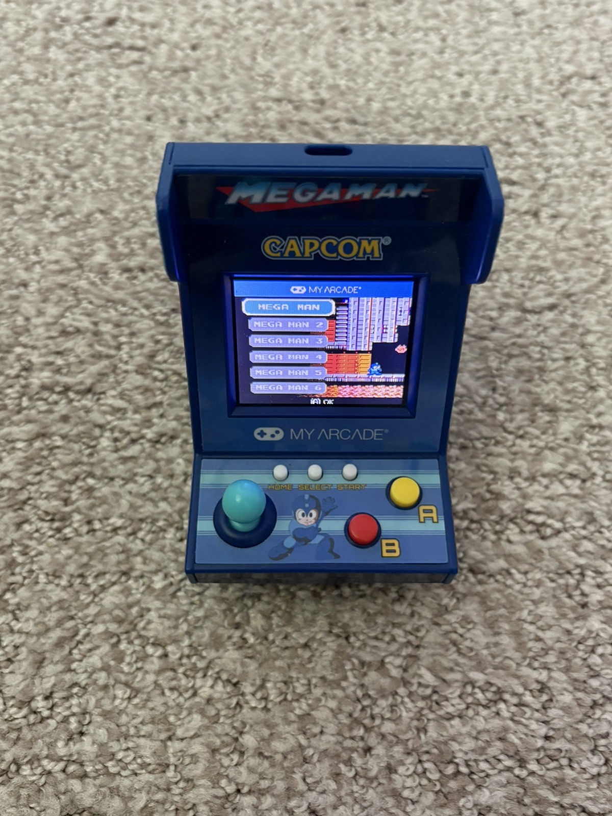 Mini My Arcade MEGA-MAN Nano Player Pro 4.8″ Playable/Portable NES Tested/Works!