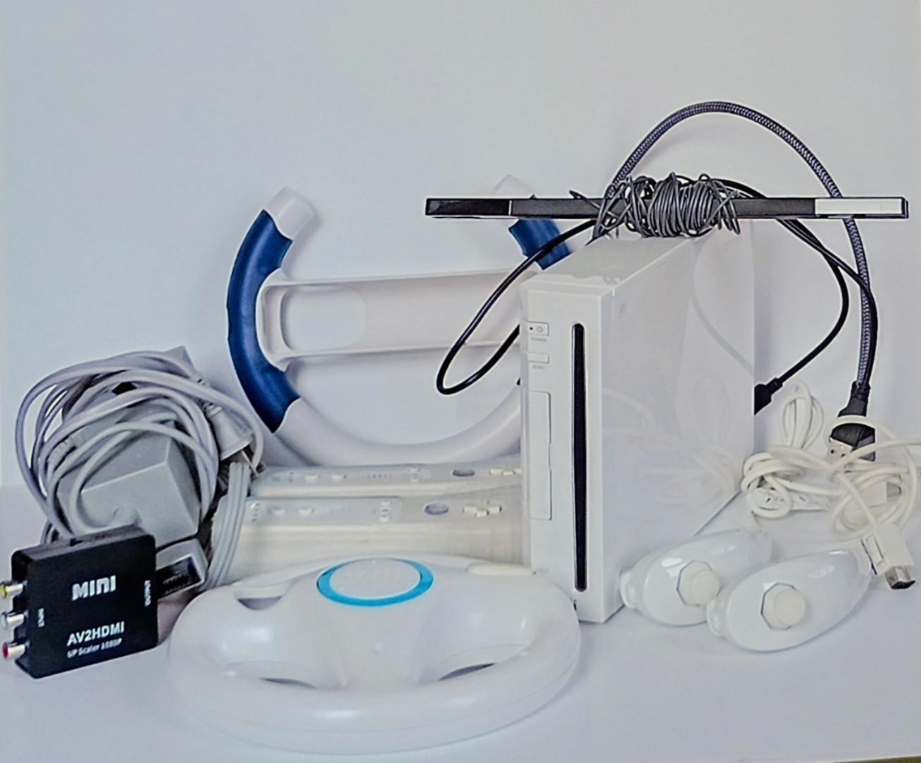 Nintendo Wii Console Bundle RVL-001 w/Cords, Wii Remotes, Nunchucks Tested Works