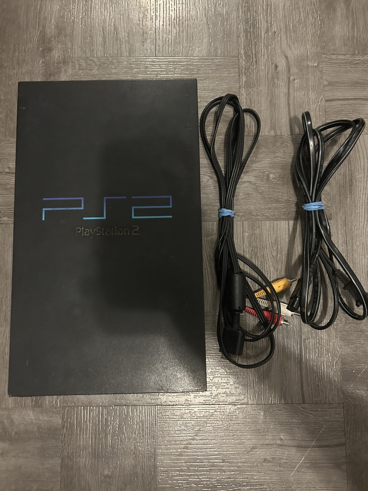 FAT Playstation 2 Console (READ DESCRIPTION)