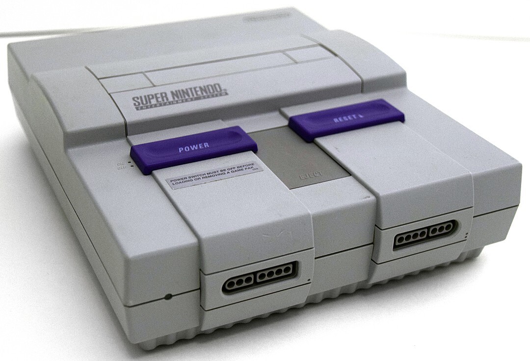 Super Nintendo Entertainment System OG SNES Console SNS-001 Video Game Bundle