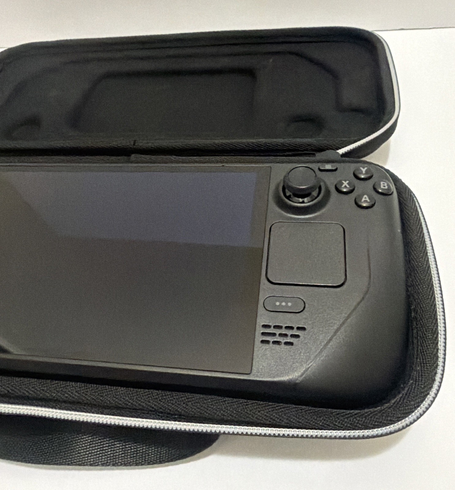 Valve Steam Deck OLED Black Handheld Game Unit 512GB with Original Case – Tested