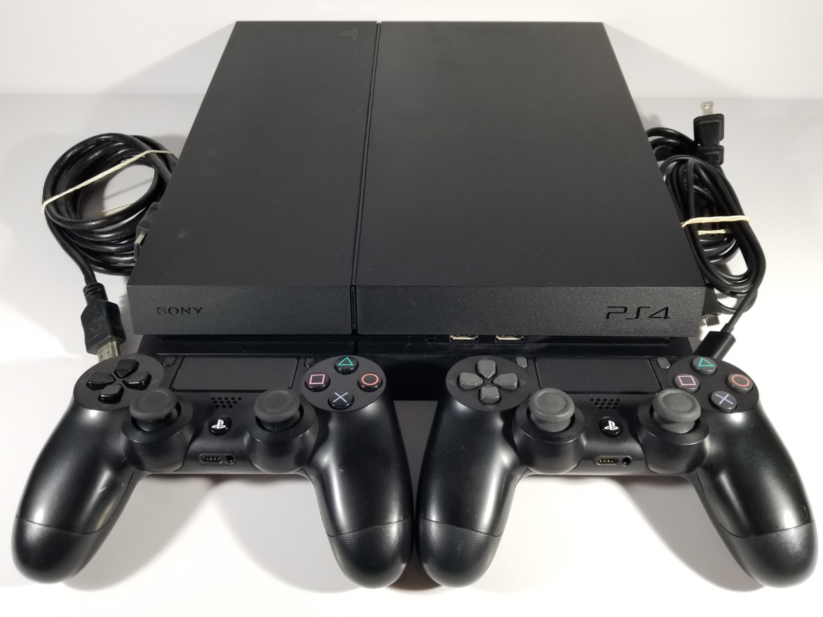 ¤ Sony PlayStation 4 500GB Black CUH-1215A Console ¤ PS4 2 Controller All Wires