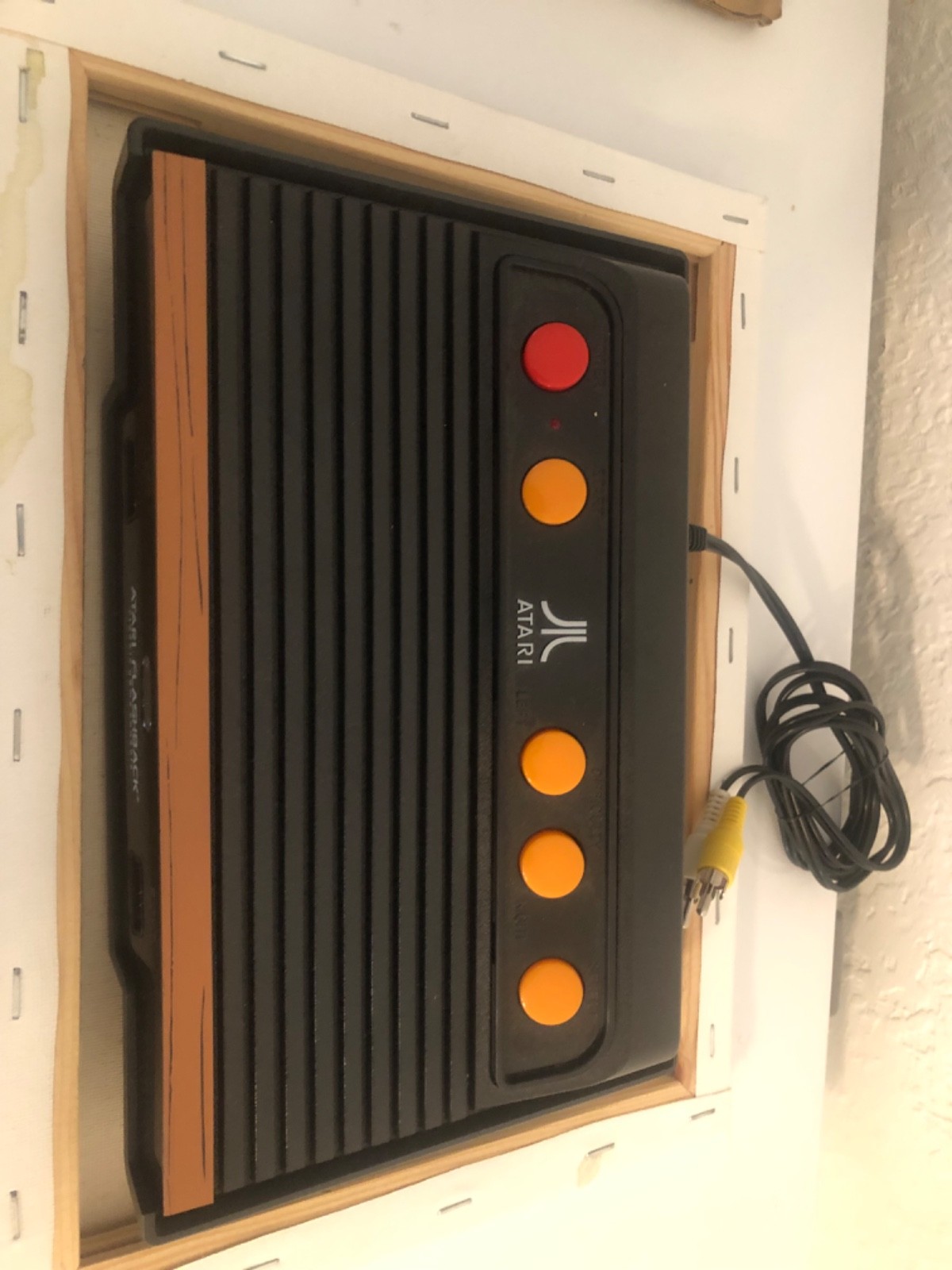 Atari Flashback 6 Classic Game Console 100 Built-In Games with Wireless Control