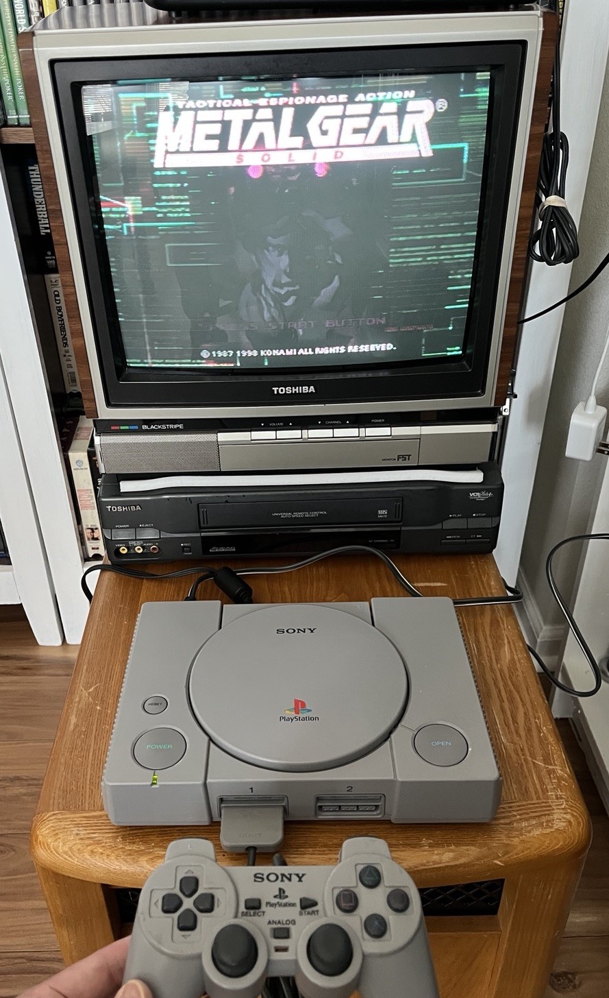 Sony PlayStation 1 Console (NTSC) Metal Gear Solid Bundle