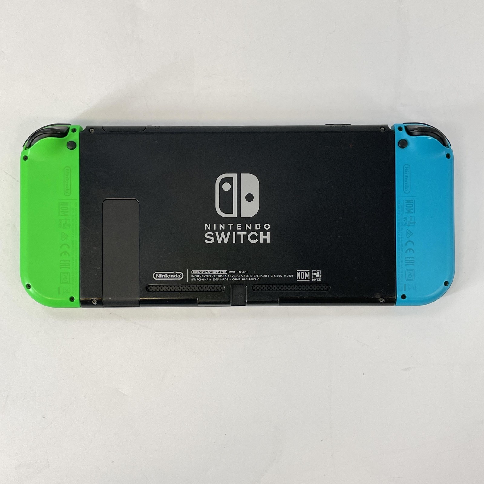 Nintendo Switch Original Handheld Console Black 32GB w/ Charger – Fair Condition