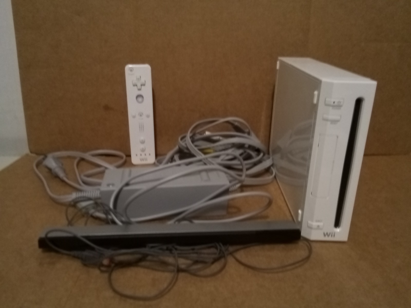 Nintendo Wii Console RVL-001 w/Accessories Tested Working