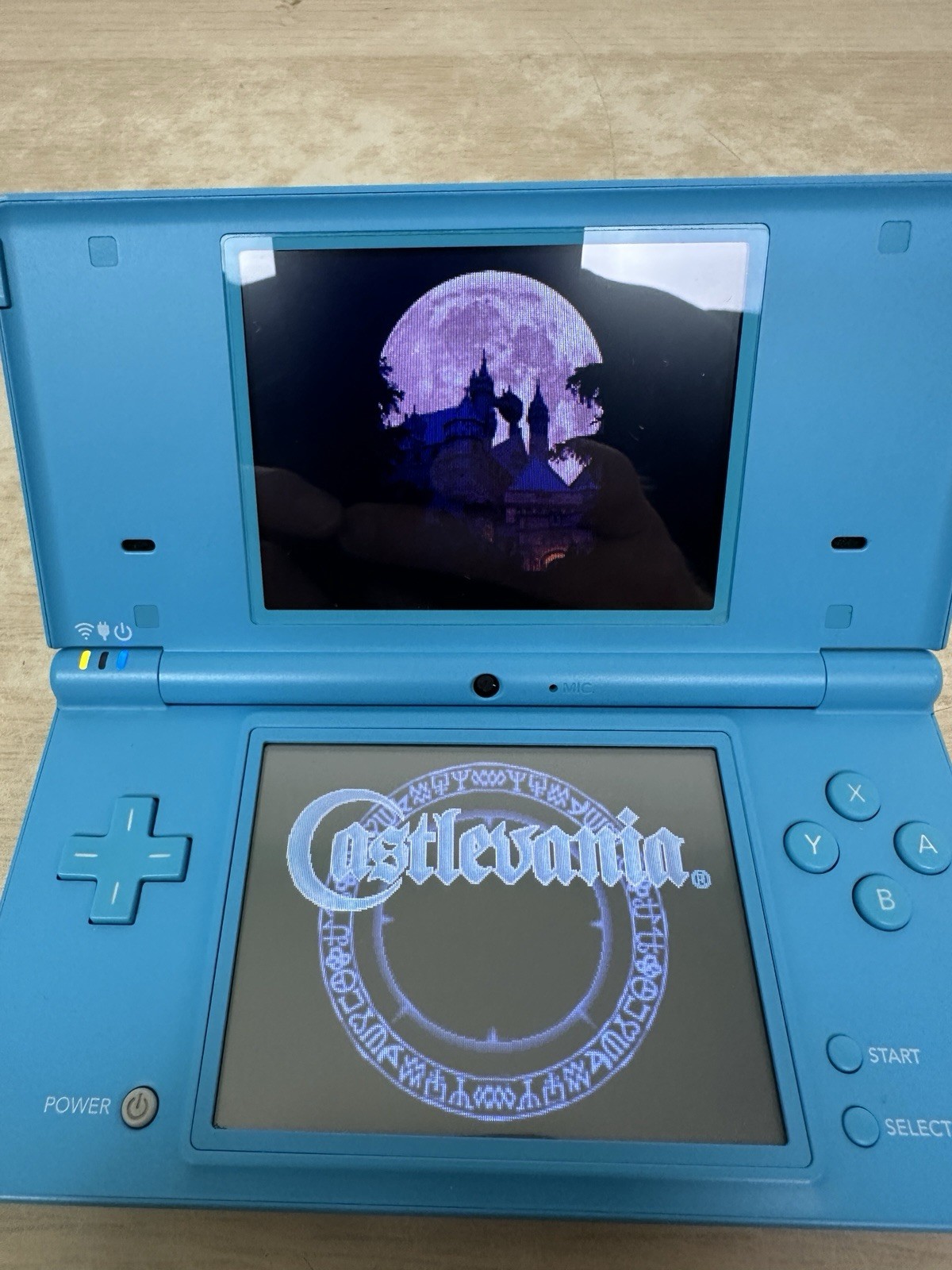Nintendo DSi Light Blue w/ Box/Inserts/Charger/Stylus: Matching Serials – WORKS!