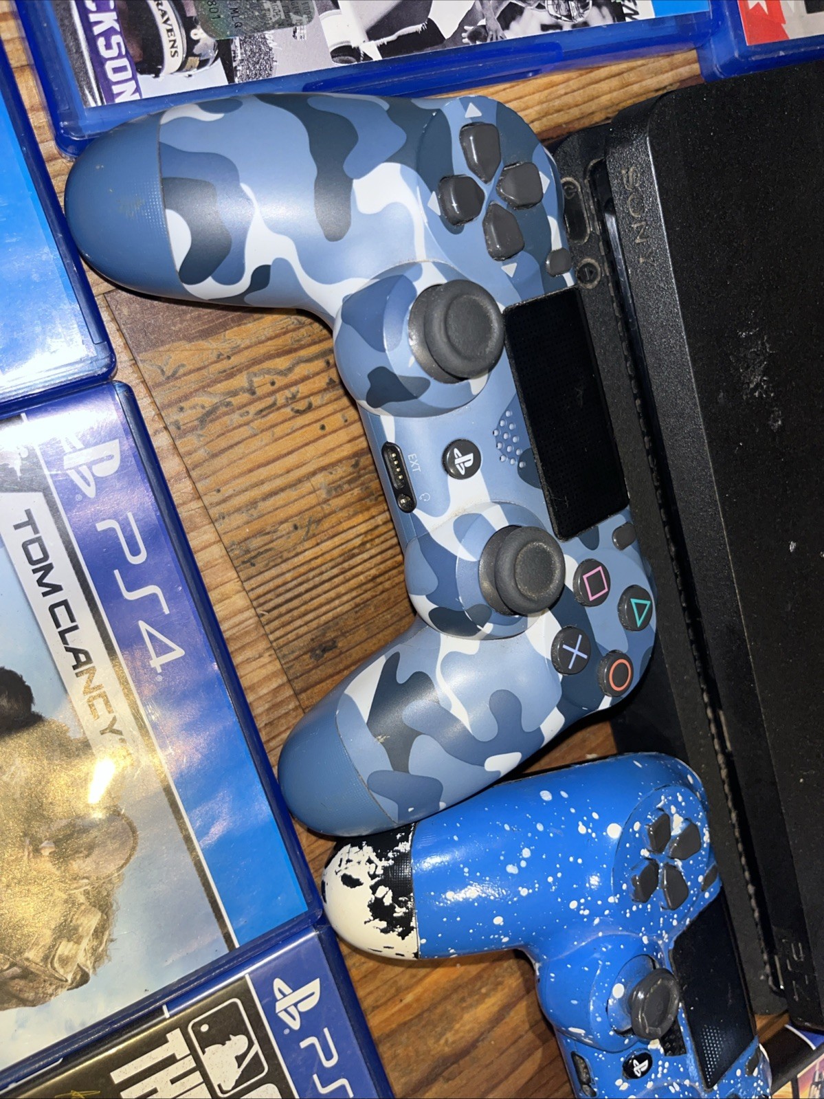 Sony PS4 Pro 1TB Console w/ Games Controllers CUH2215B 12.5fw