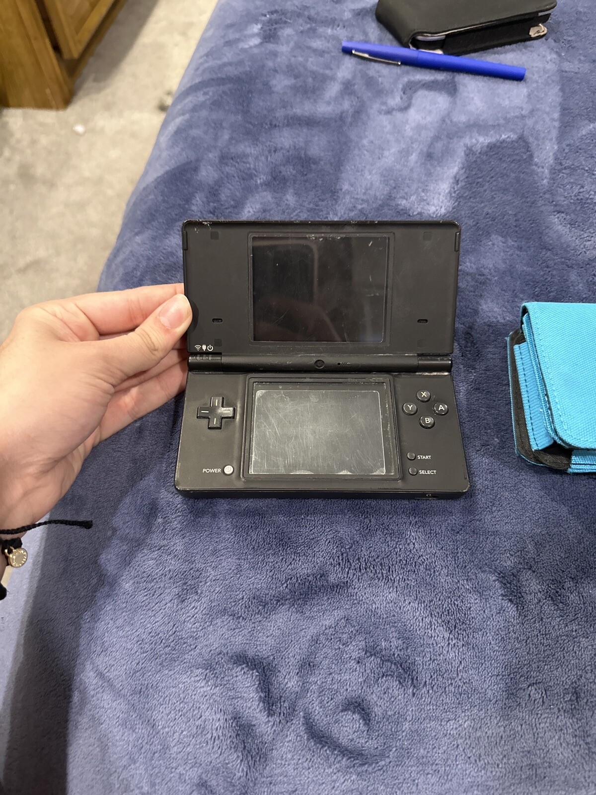Nintendo DSi Launch Edition Black Handheld System