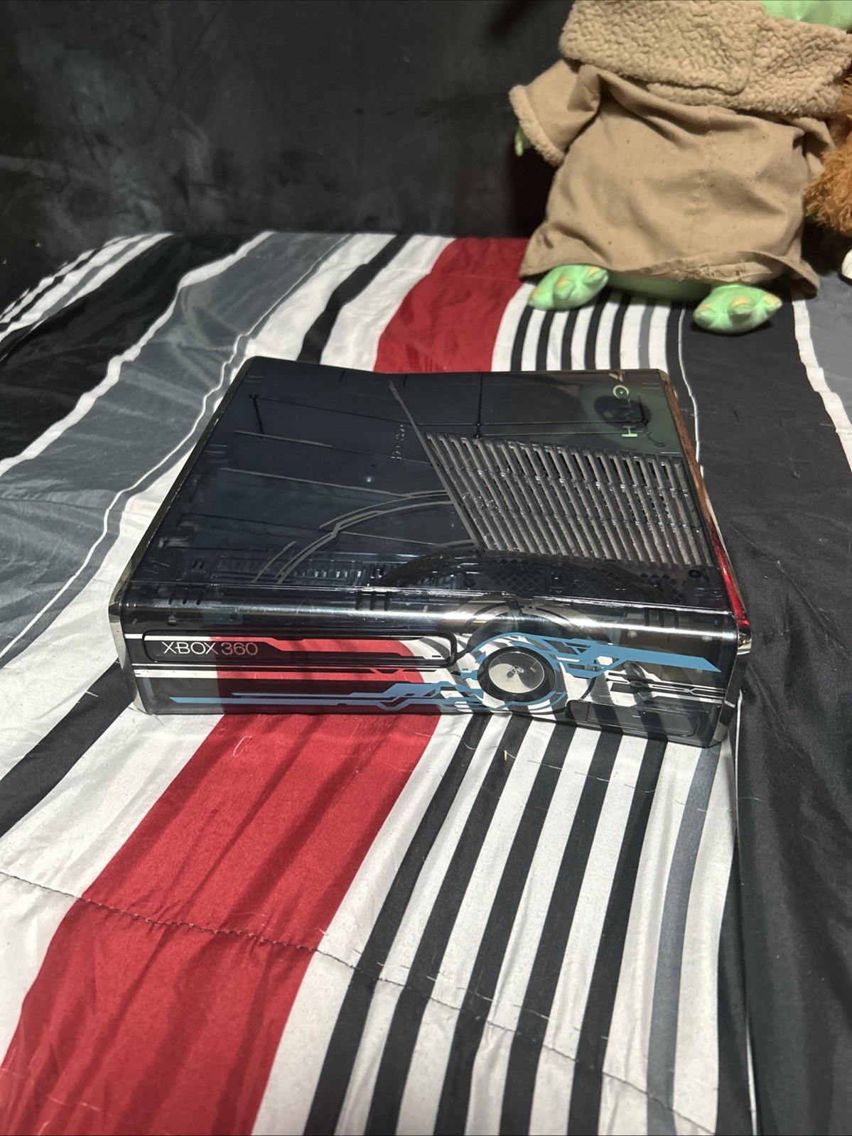 Microsoft Xbox 360 Halo 4 Limited Edition And Halo 4 Game With Both Discs