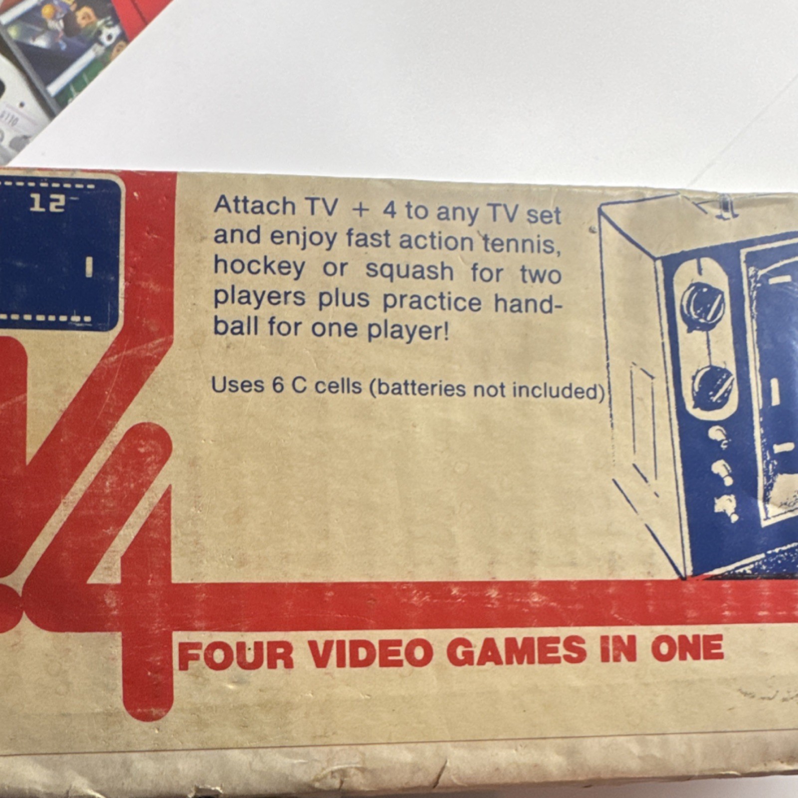 TV + 4 Four-Way Video Game Console – RF – On-Screen Scoring, Sound