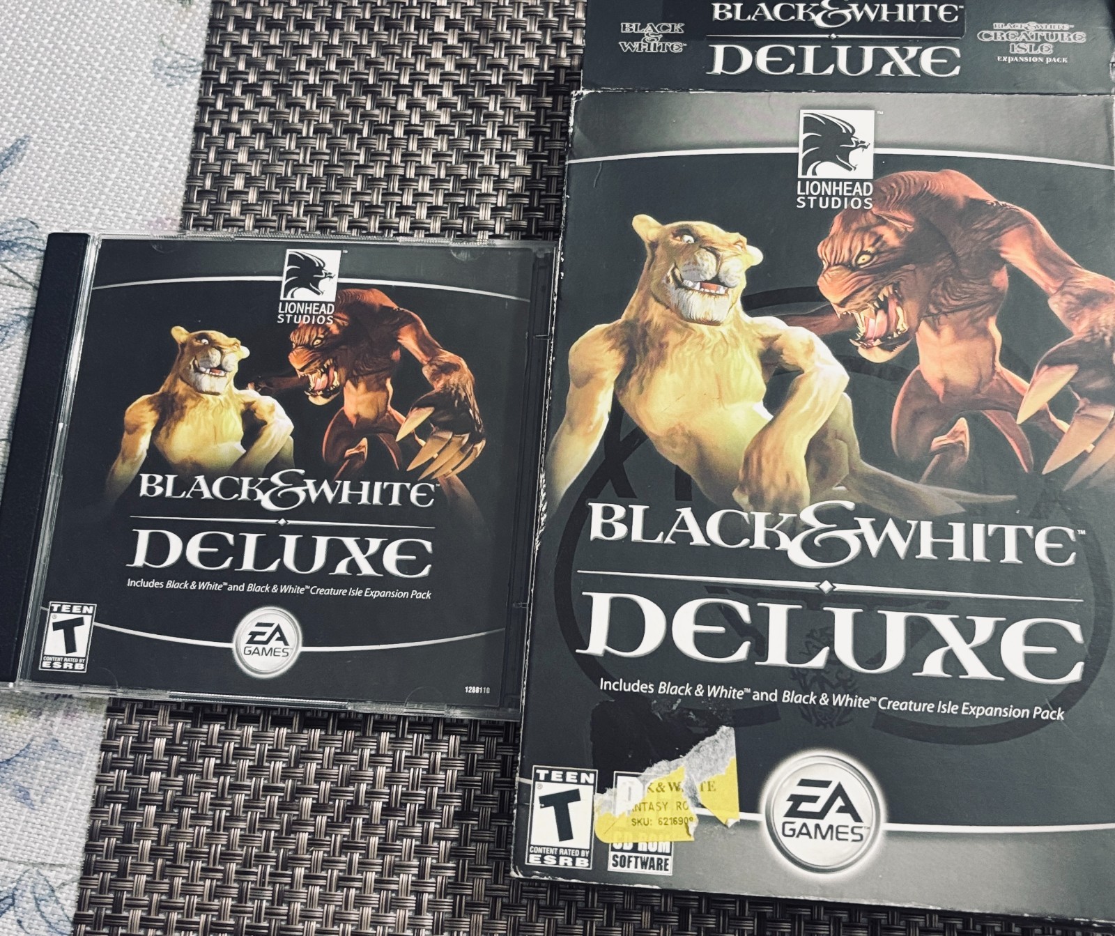 EA LIONHEAD STUDIOS Black & White Deluxe PC Games NTSC