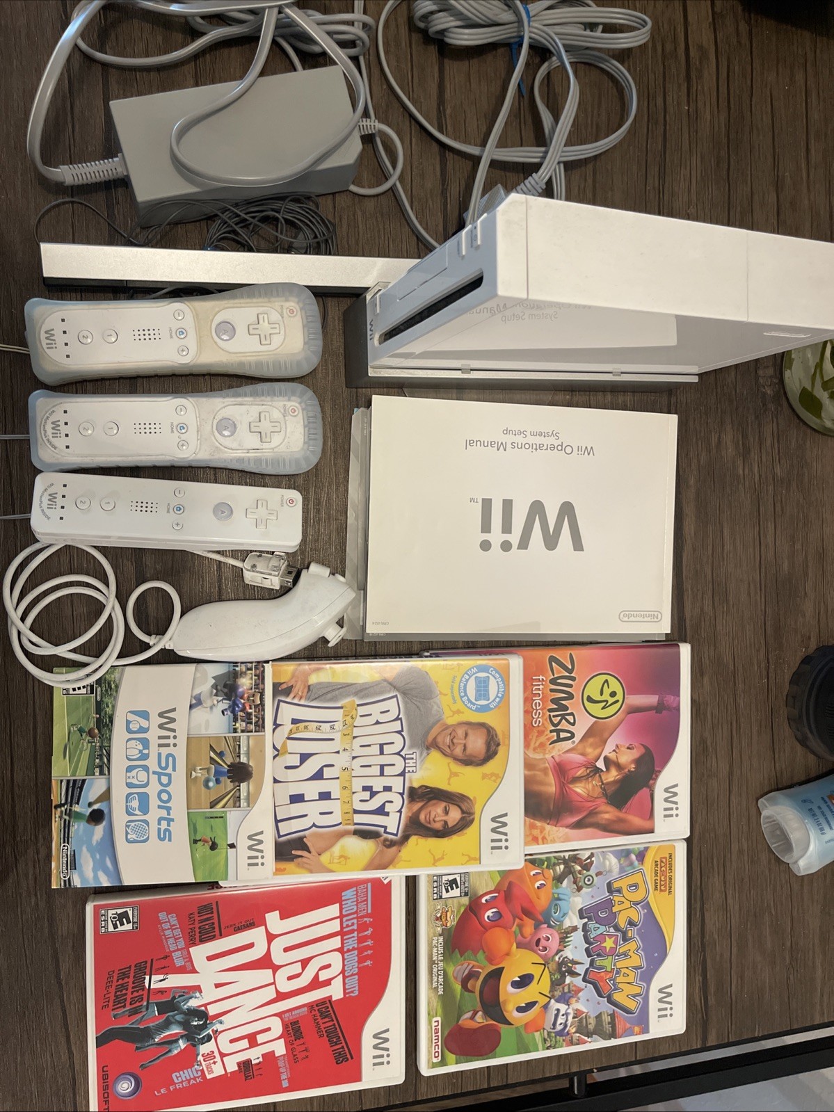 Nintendo Wii Bundle! Controllers, Wii Sports, Just Dance, Pac-Man Party & More