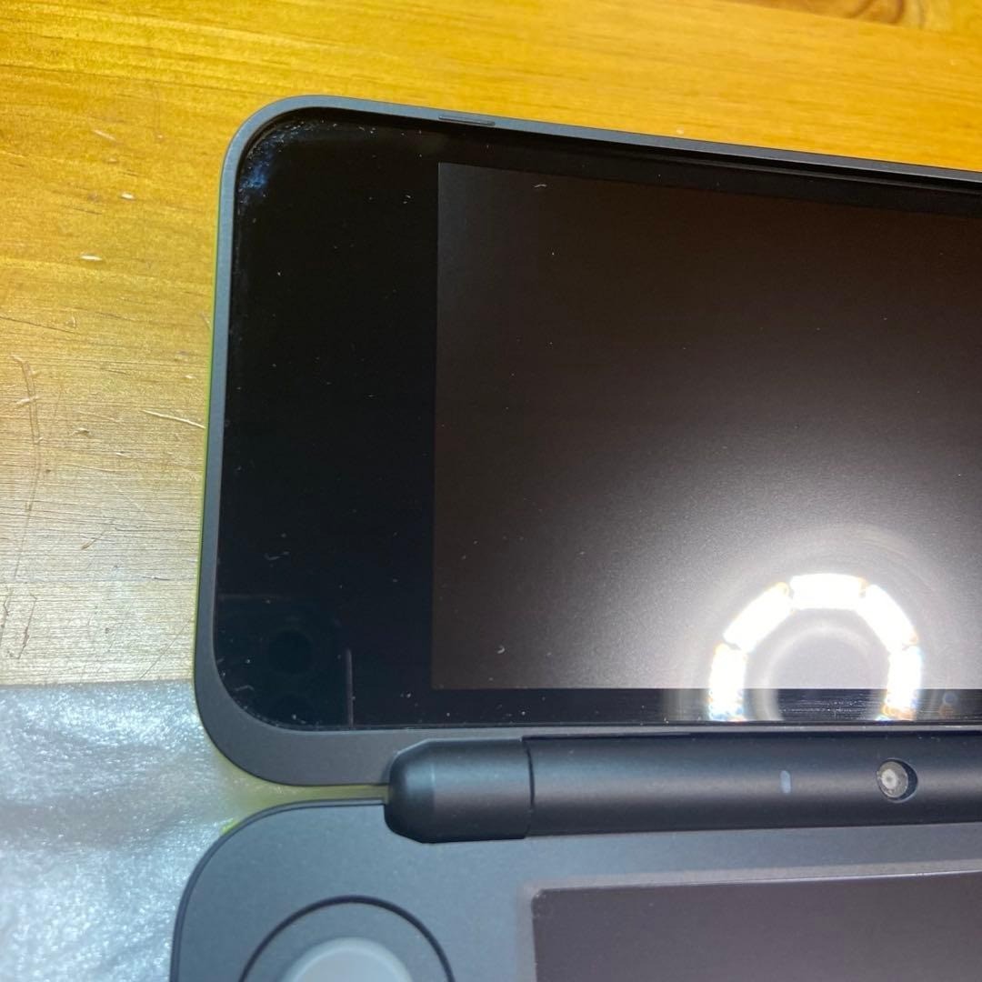 New Nintendo 2DS LL Black Lime 6076