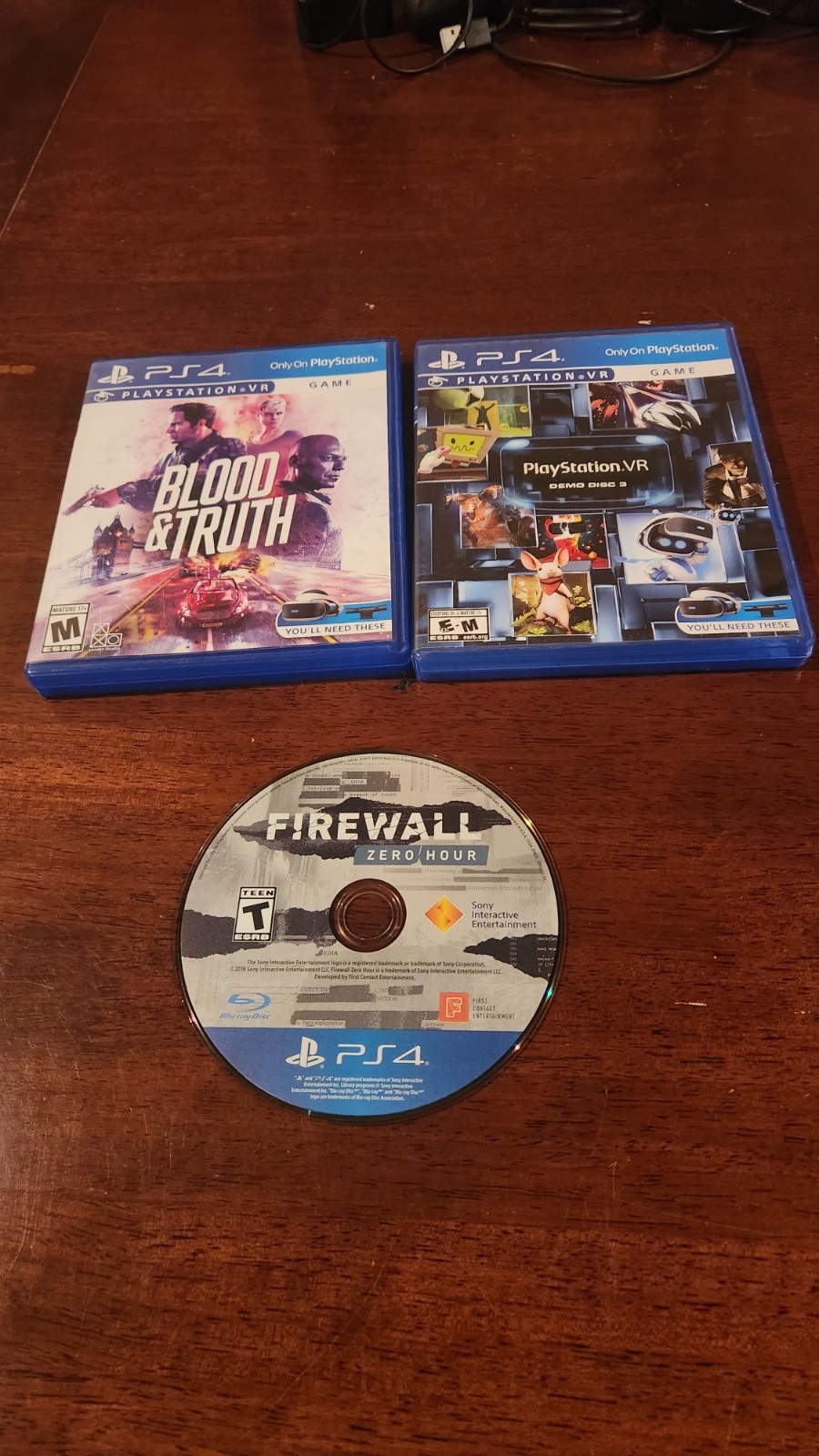 Sony PlayStation 4 Bundle 2TB Console, VR Bundle & Charging Station