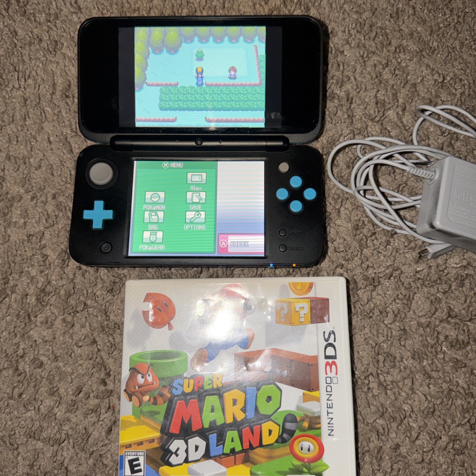 Nintendo New 2DS XL PLEASE READ Handheld Console Pokemon Heartgold And Mario 3d