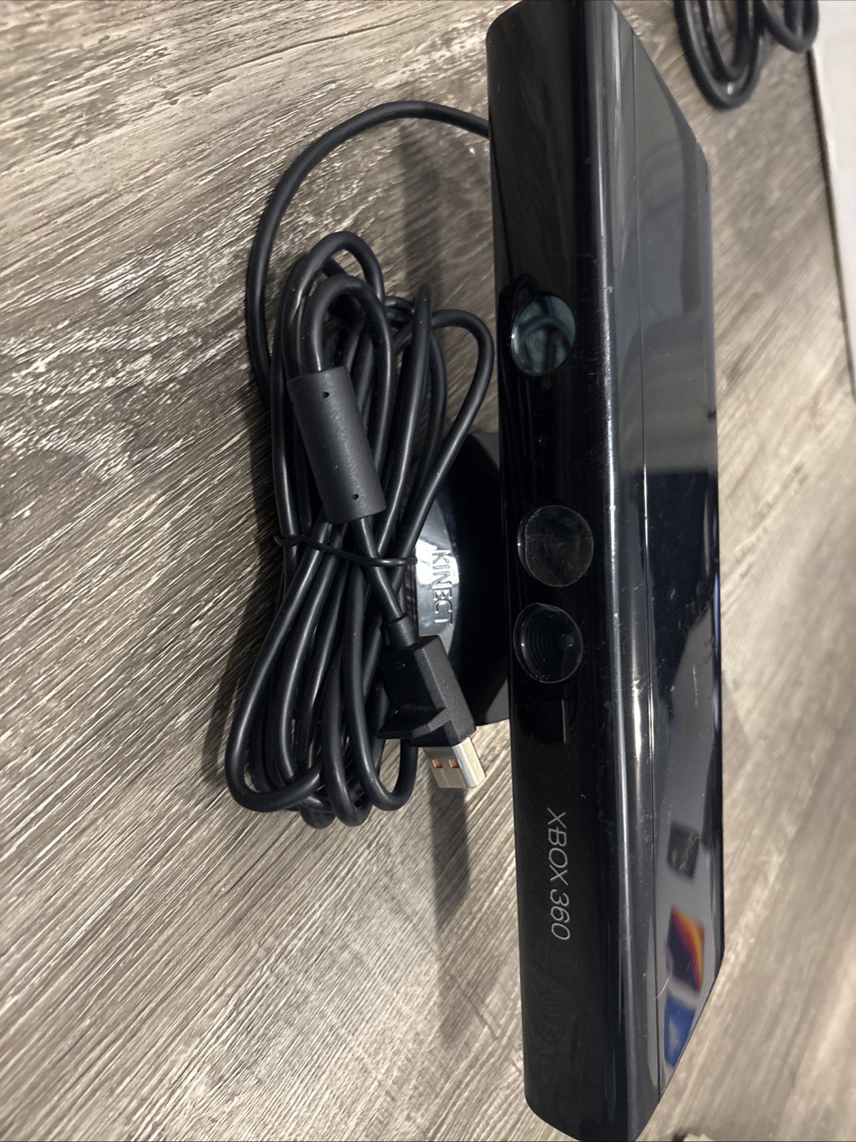 Microsoft Xbox 360 S Gaming Console with Kinect Complete In Box Tested With Game