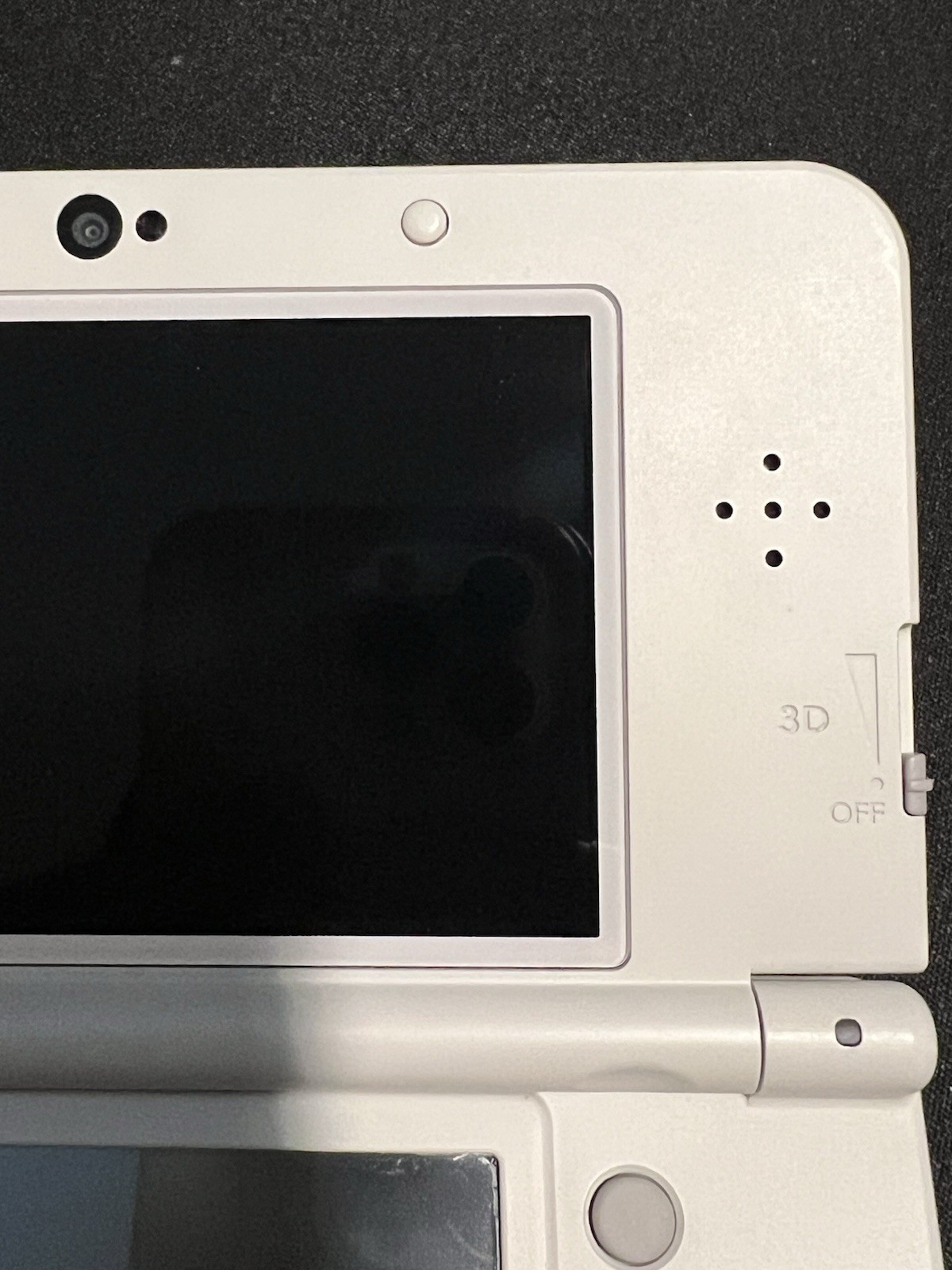 Nintendo New 3DS White Console with existing issues please read description