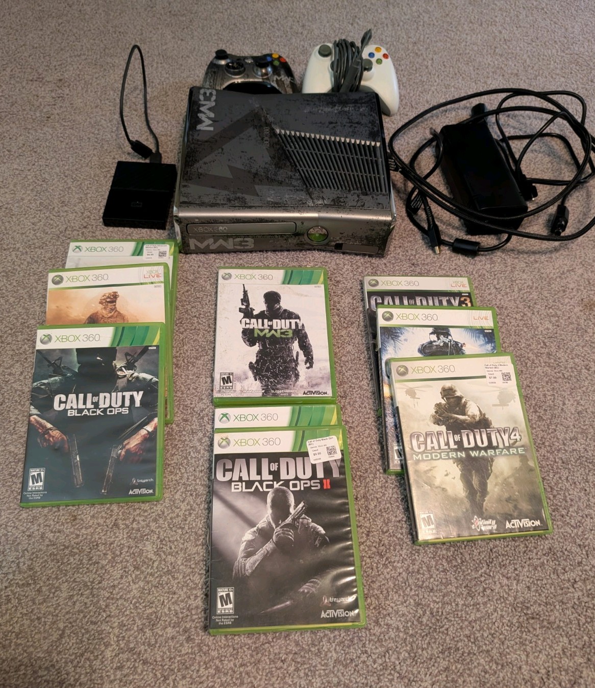 Xbox 360 S MW3 Console, MW3 control., 320 gb stor. and 1 terabyte stor., 9 games