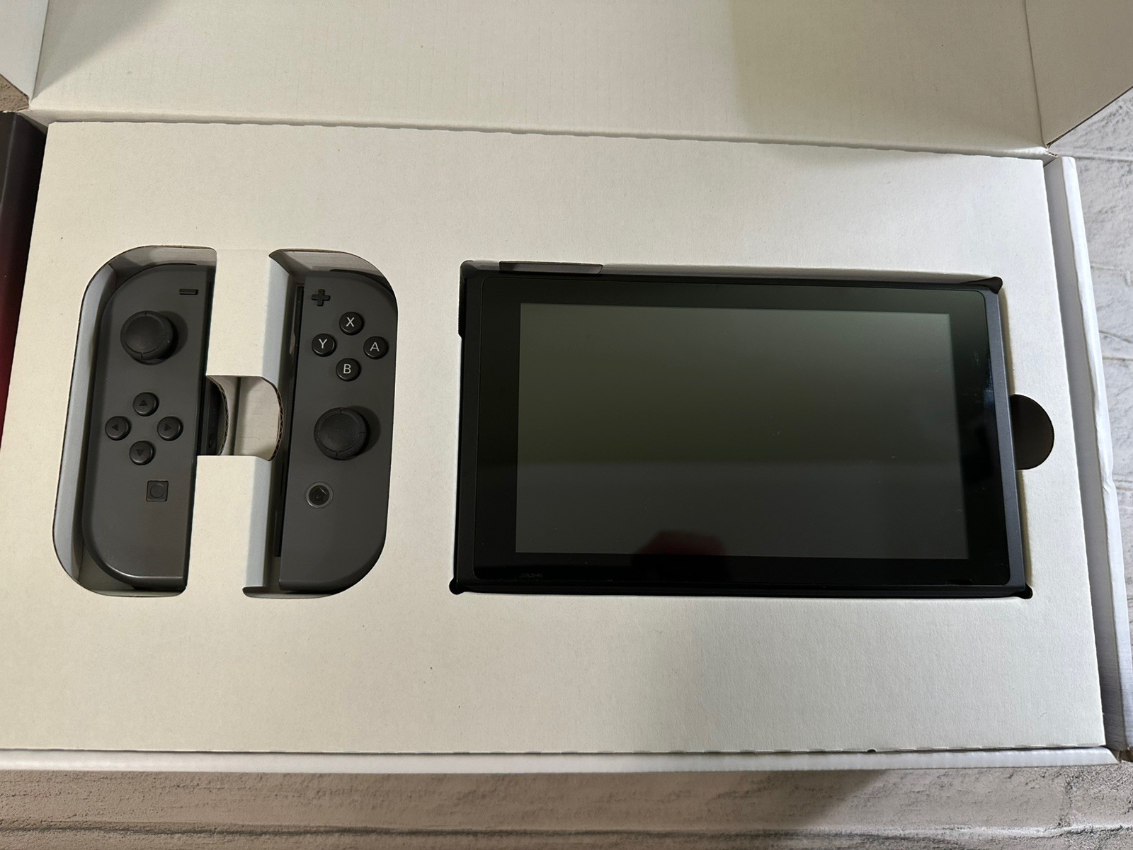 Nintendo Switch V1 Unpatched Complete in Box Bundle Mario Odyssey + MK11