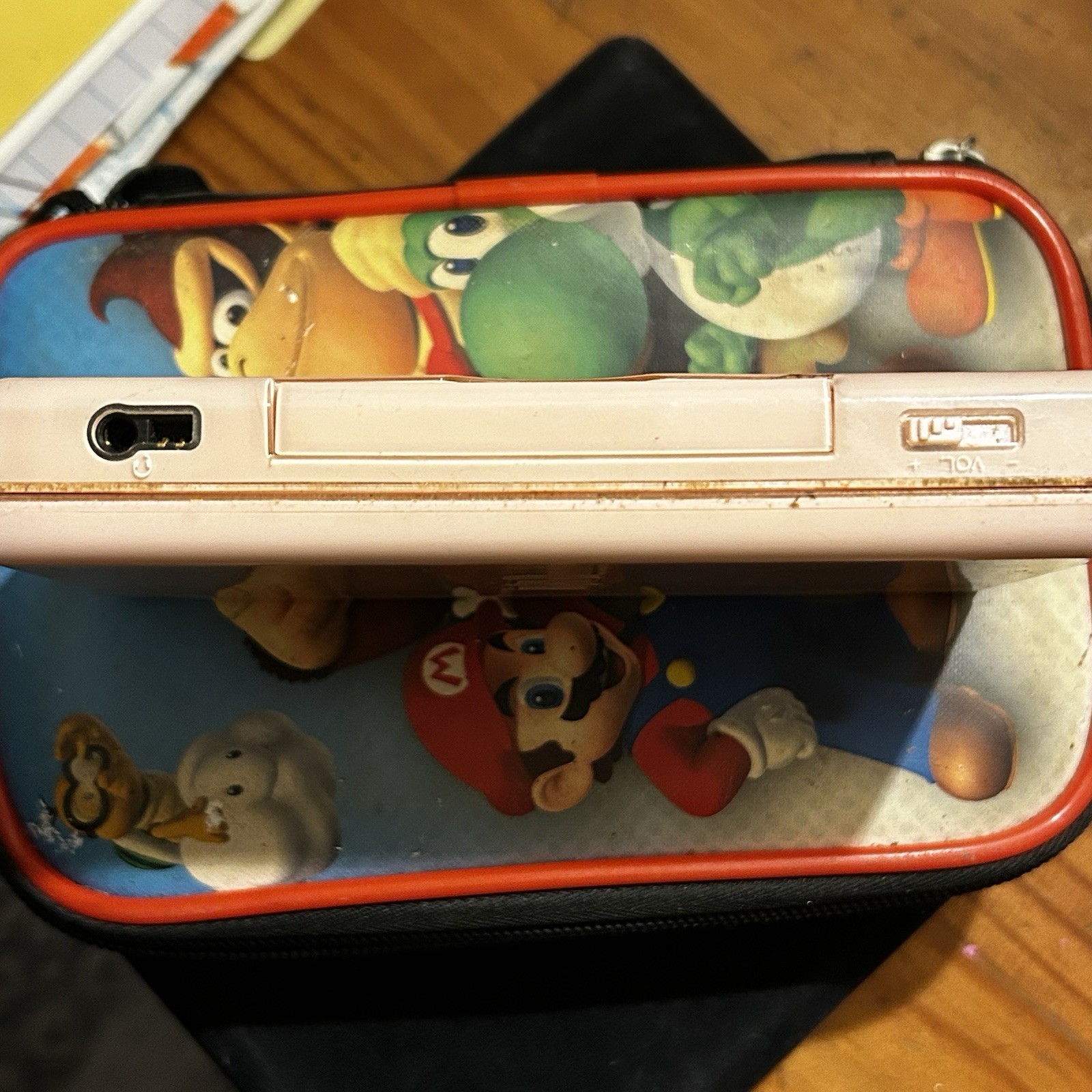 Nintendo DS Pink Handheld System. Working!! NO CHARGER!! Case & Game Included