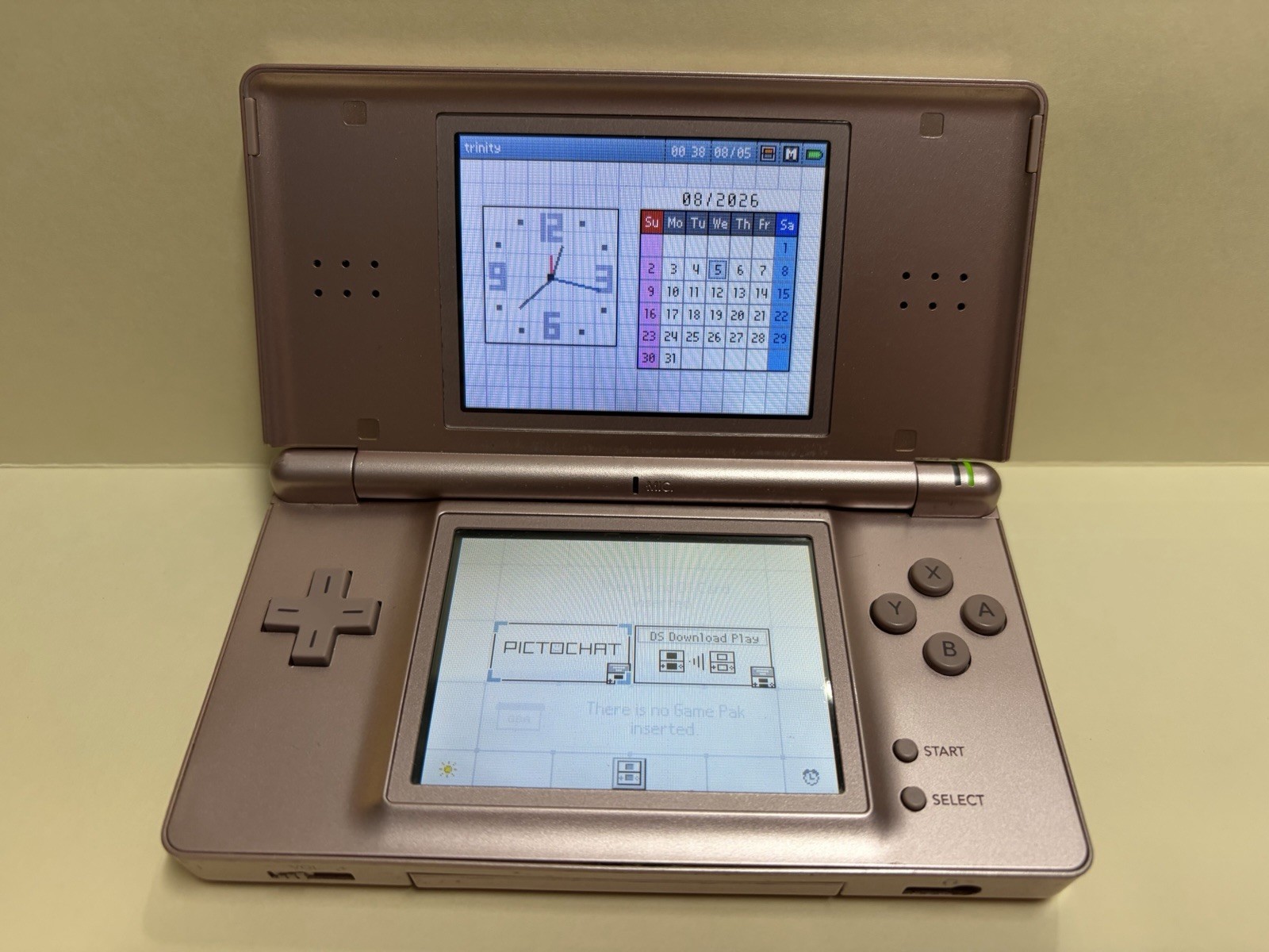 Nintendo DS Lite Console – Metallic Rose Pink – Tested – No Charging Cable