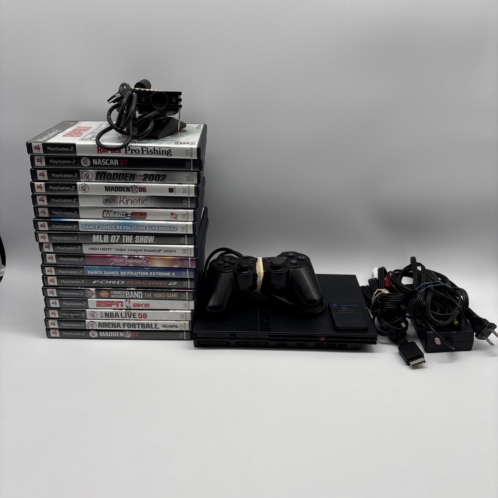 Sony PlayStation 2 Slim (SCPH-77001) W/17 Games , Memory Card And Eye Toy TESTED