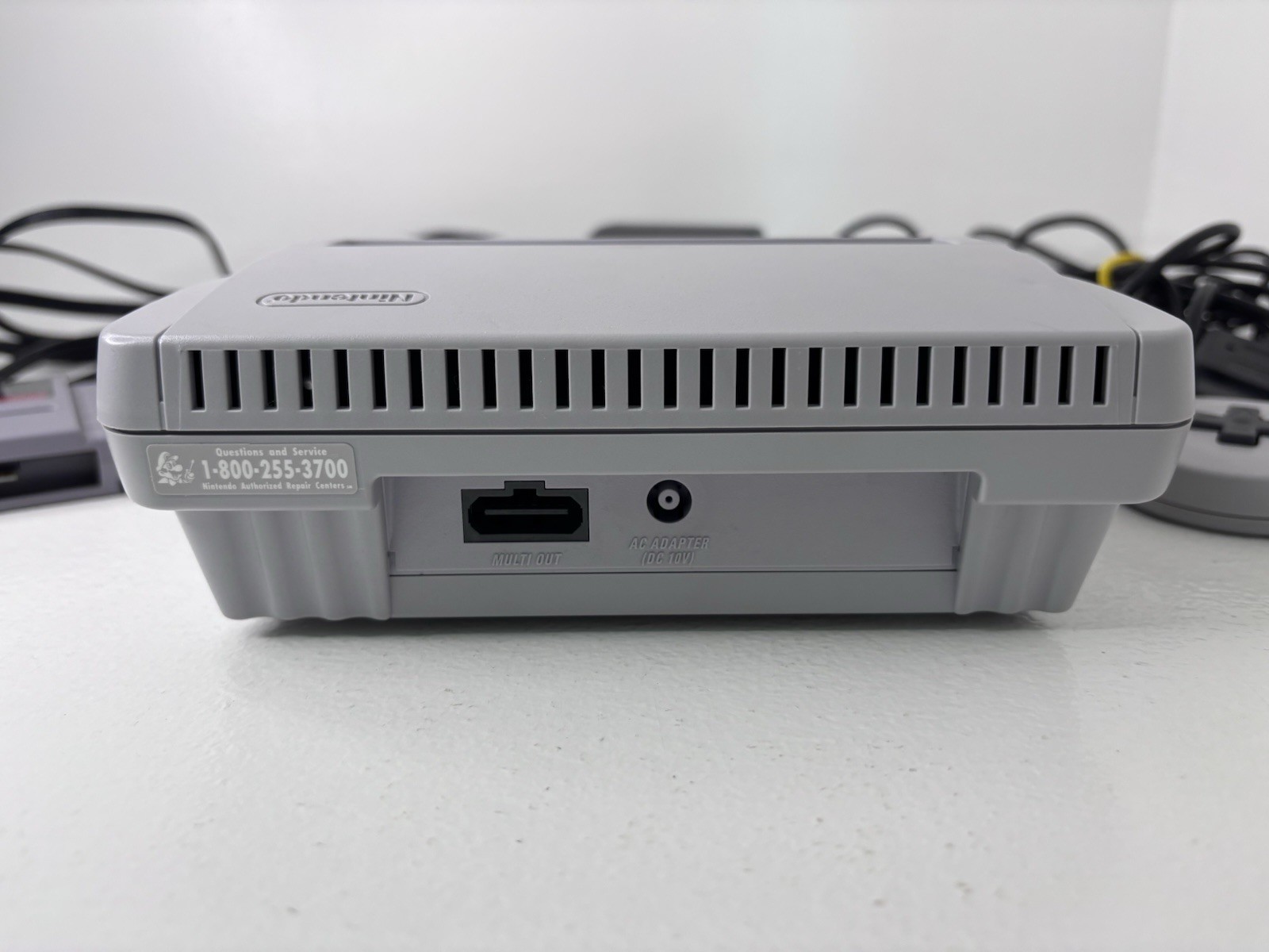 Super NES Control Deck Yoshi’s Island System in Box No Game! SNES Tested & Works