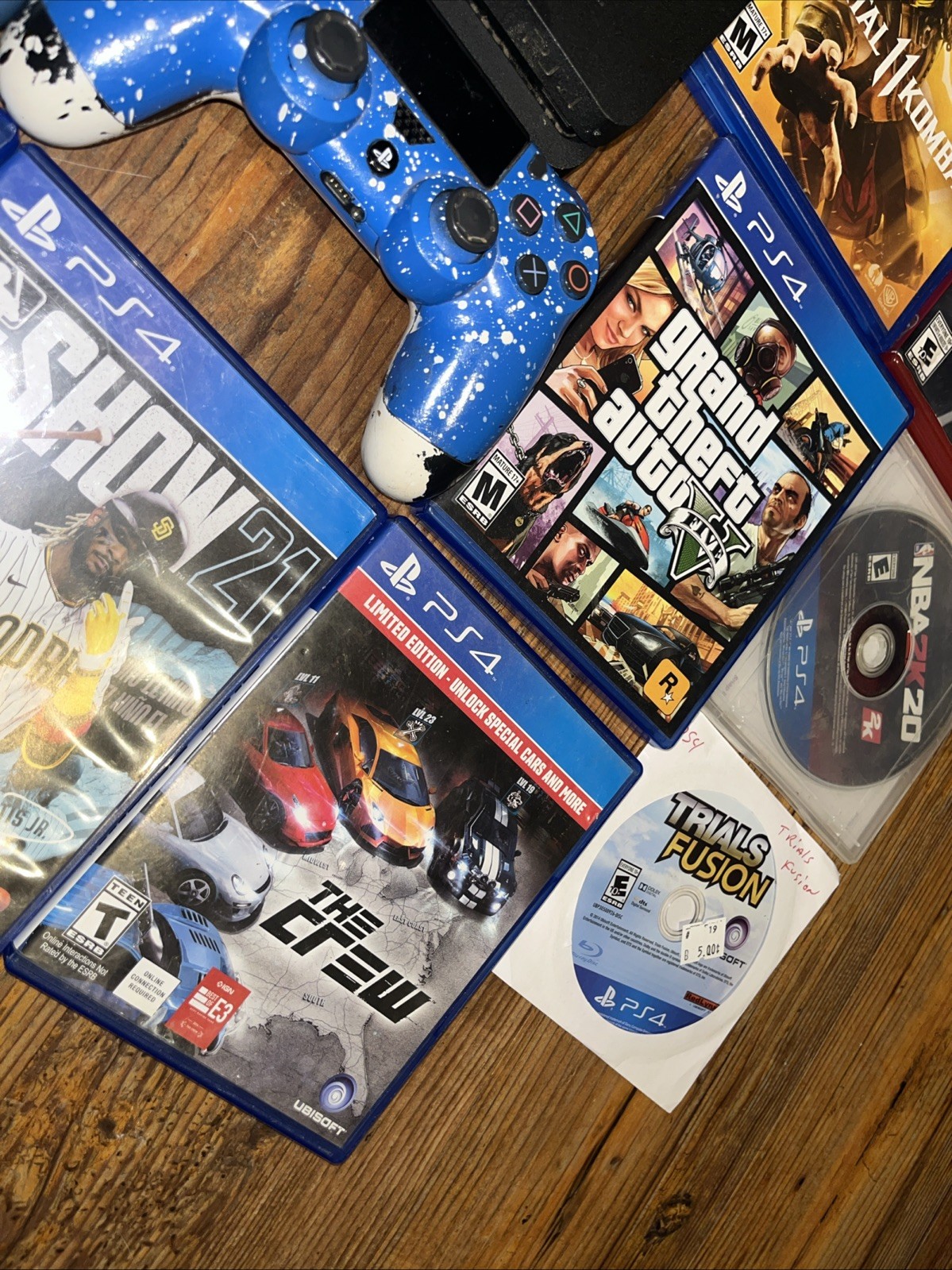 Sony PS4 Pro 1TB Console w/ Games Controllers CUH2215B 12.5fw