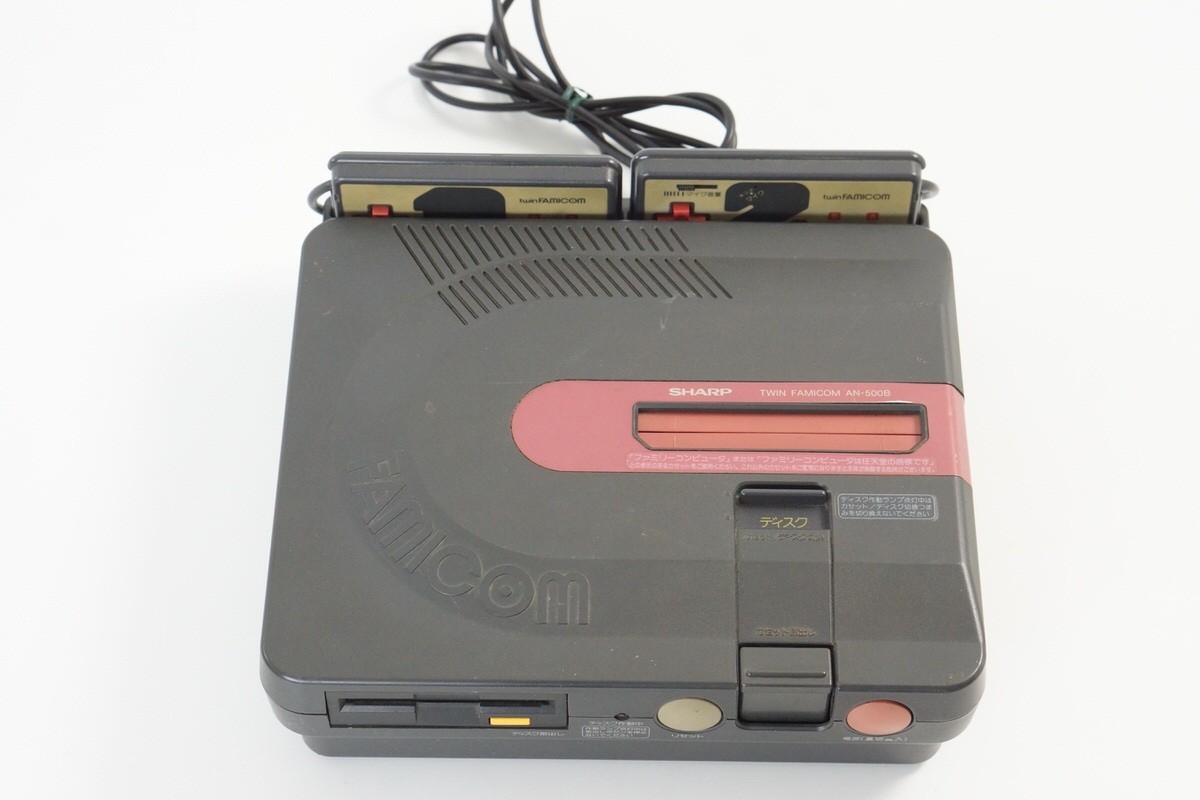 TWIN FAMICOM Console SHARP AN-500B Tested System Game 798759